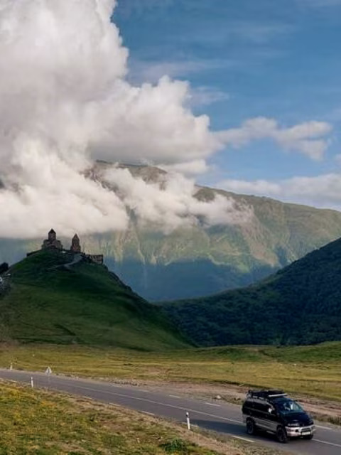 Kazbegi, Ananuri, Gudauri Legendary landscapes (Private Tour)