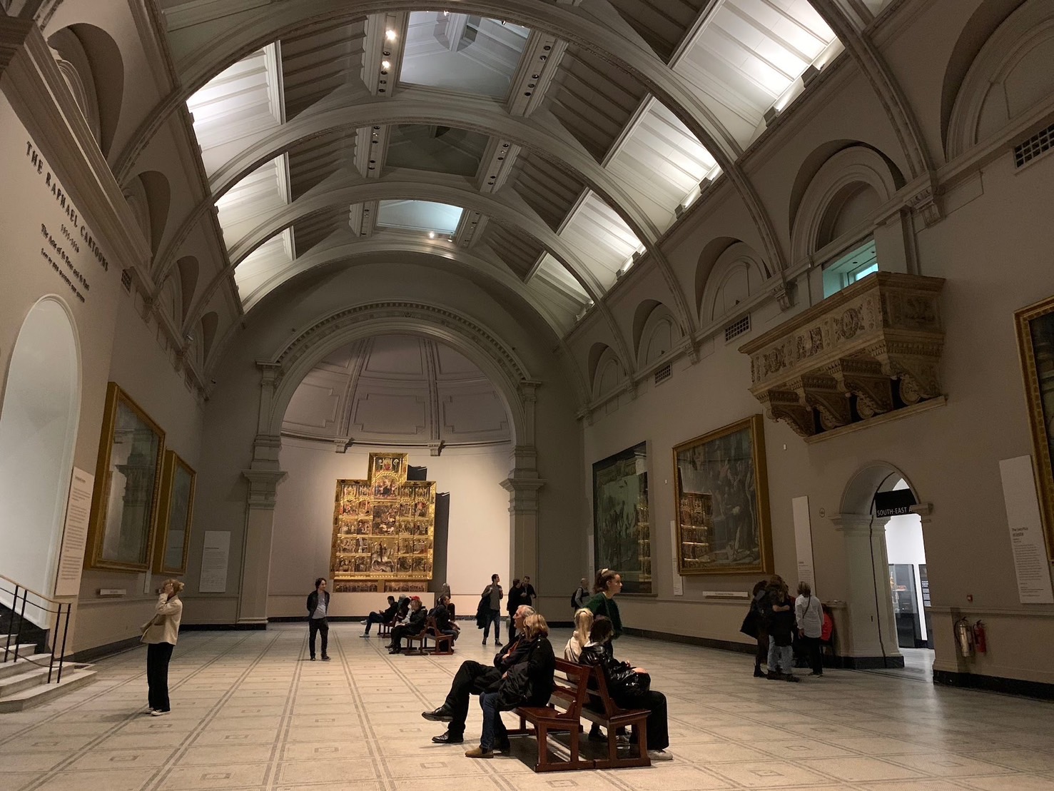 Discovering Artistry: Exploring the Victoria and Albert Museum