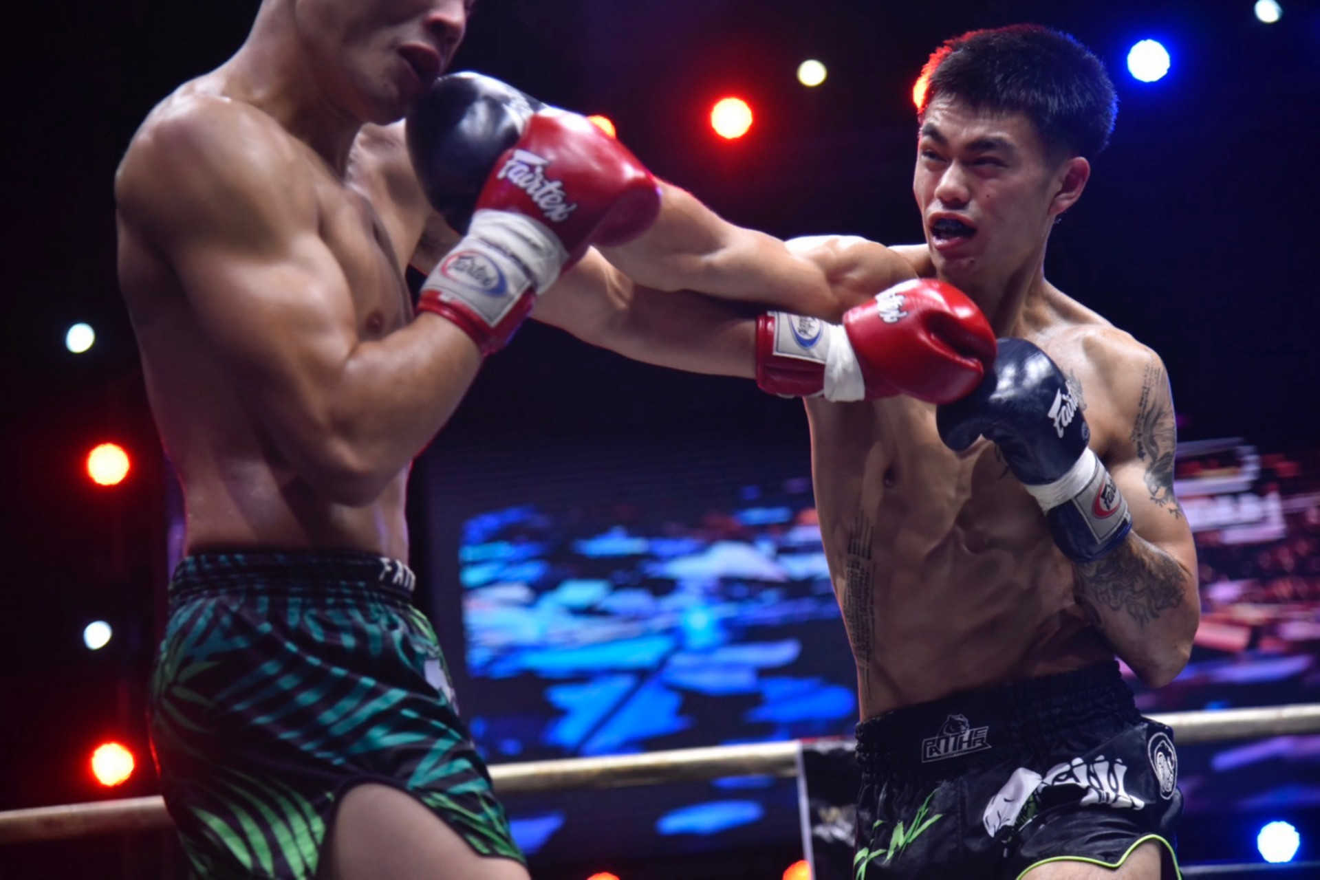SRC SIAM REAL COMBAT Muay Thai Stadium in Bangkok