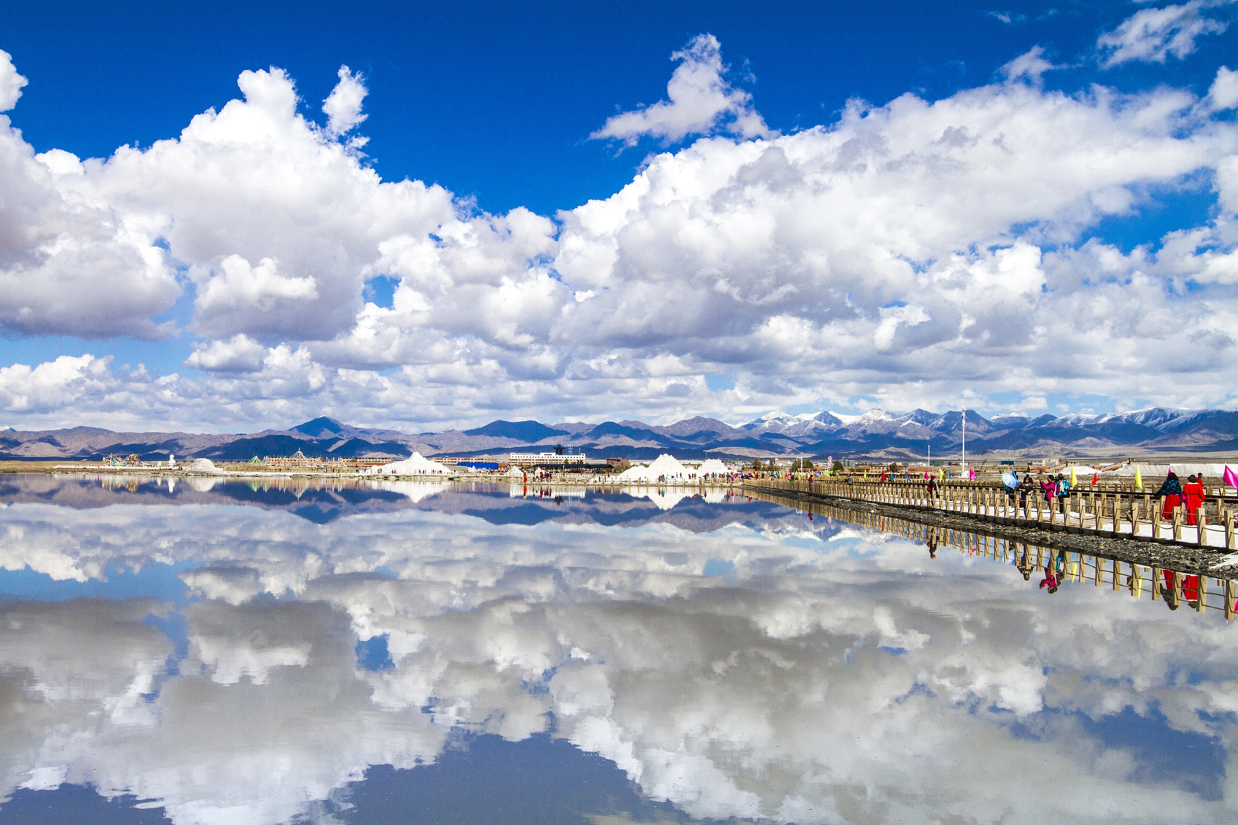 Qinghai Lake + Chaka Salt Lake 1-Day Tour (Round-trip from Xining + Lunch Included)