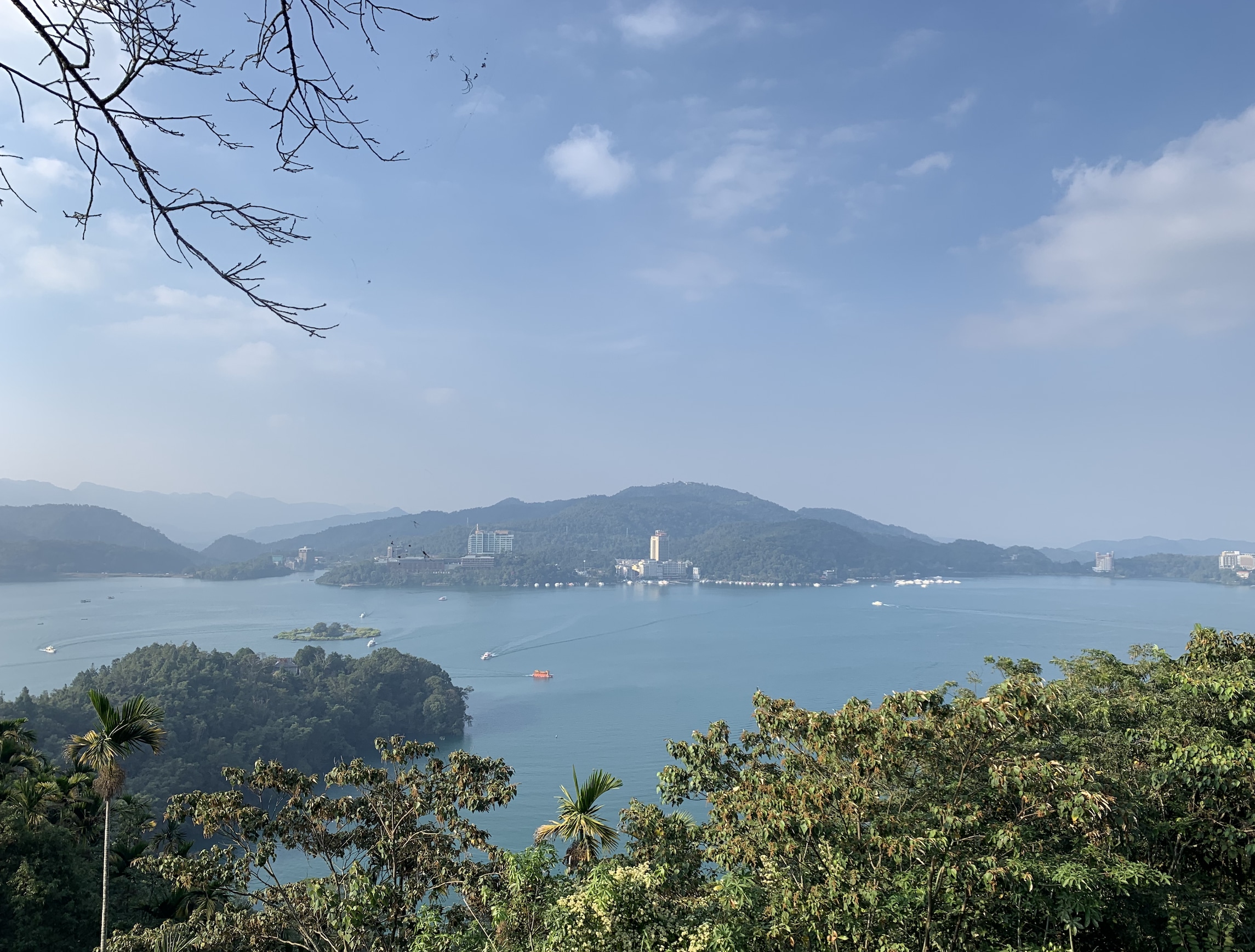 2-Day Private Tour to Sun Moon Lake and Mount Hehuan