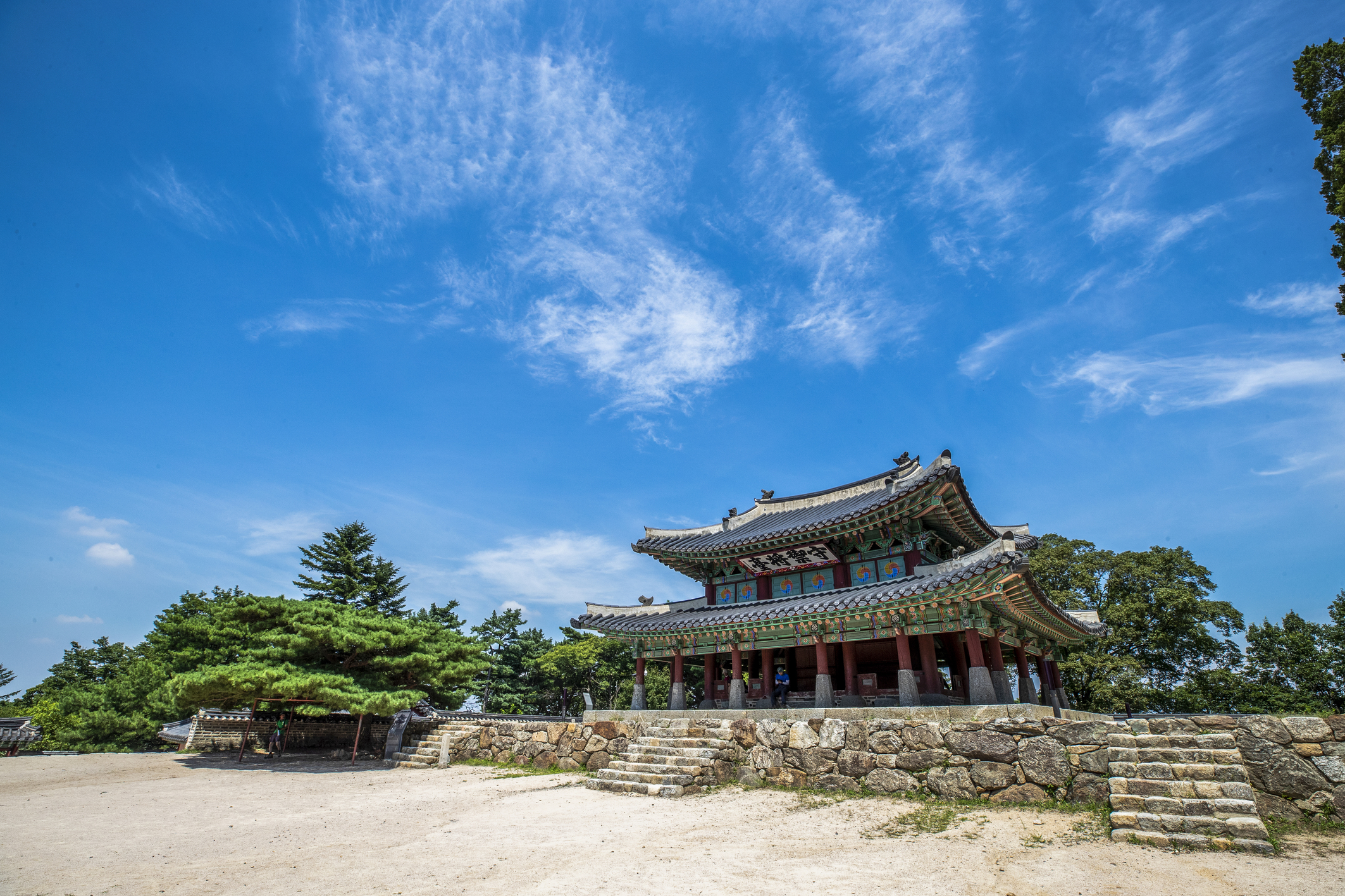 首爾南漢山城堡壘徒步探索之旅