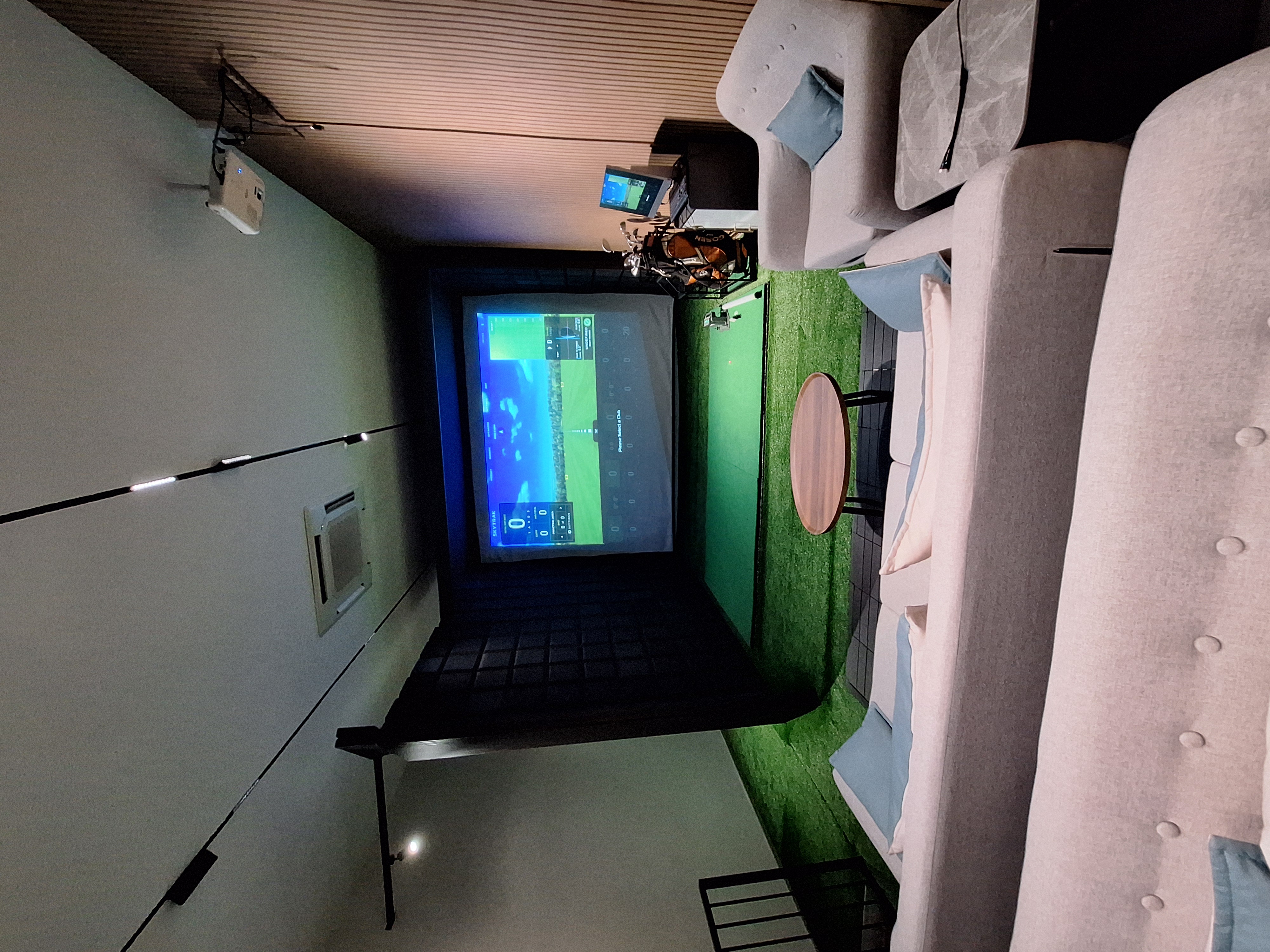 24 Hours Indoor Golf Simulator by AnyBirdie Singapore