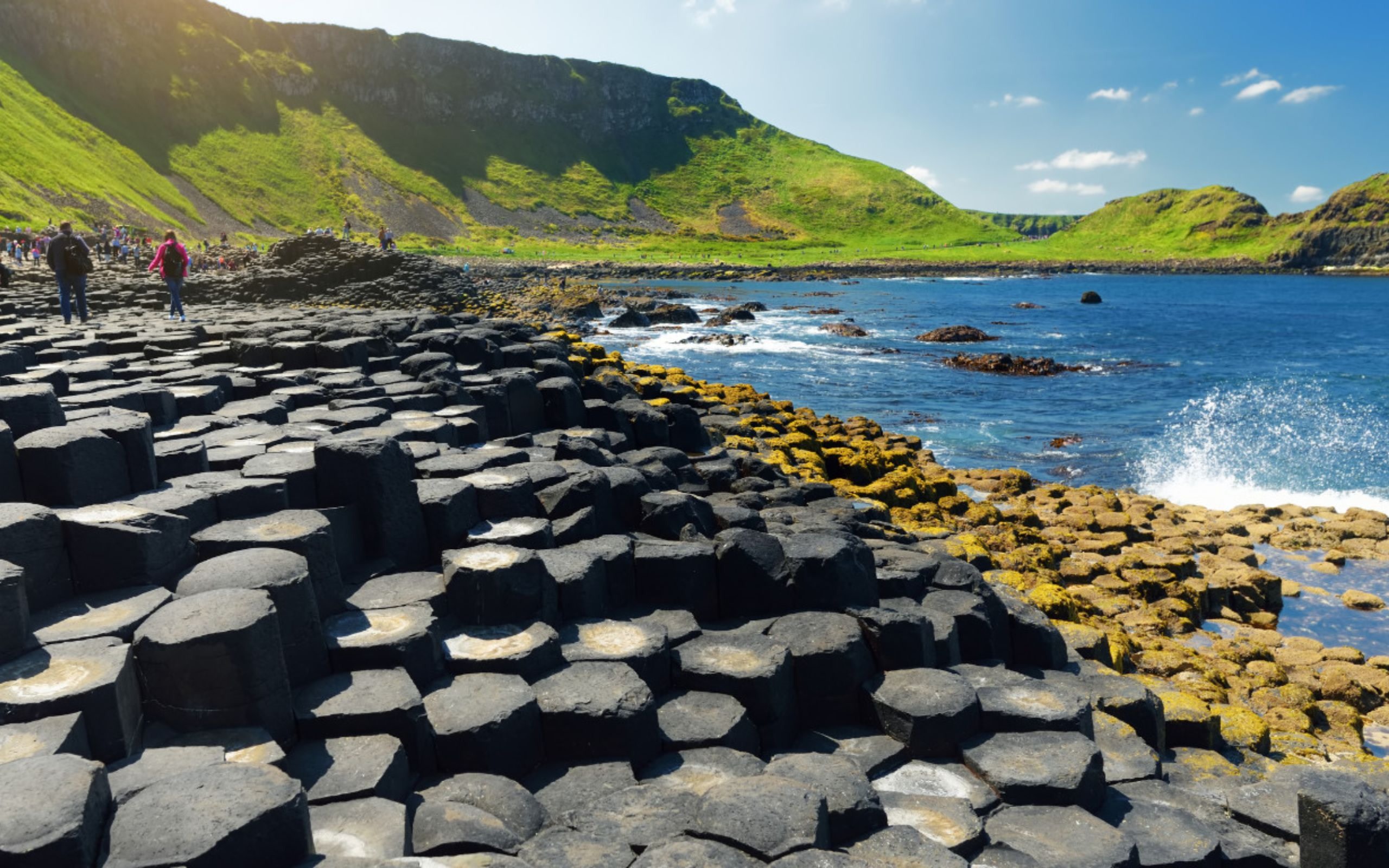 Belfast & Giant's Causeway One-Day Tour from Dublin