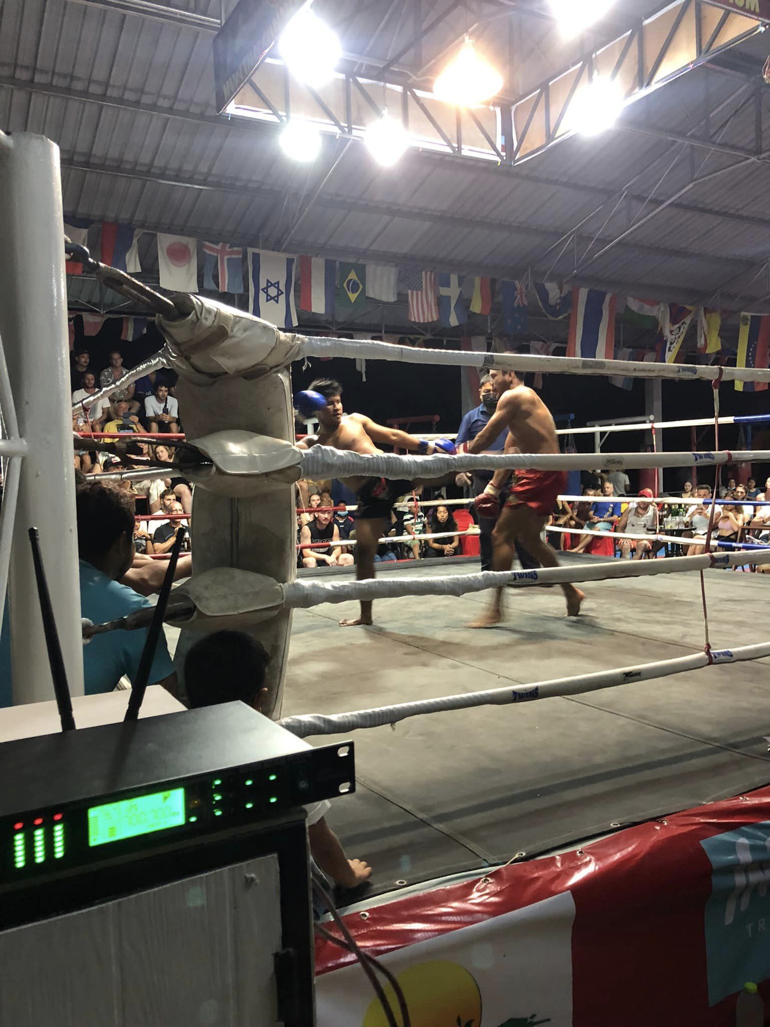 ムエタイ観戦チケット（パンガン島 / Chinnarach Muay Thai Stadium提供）