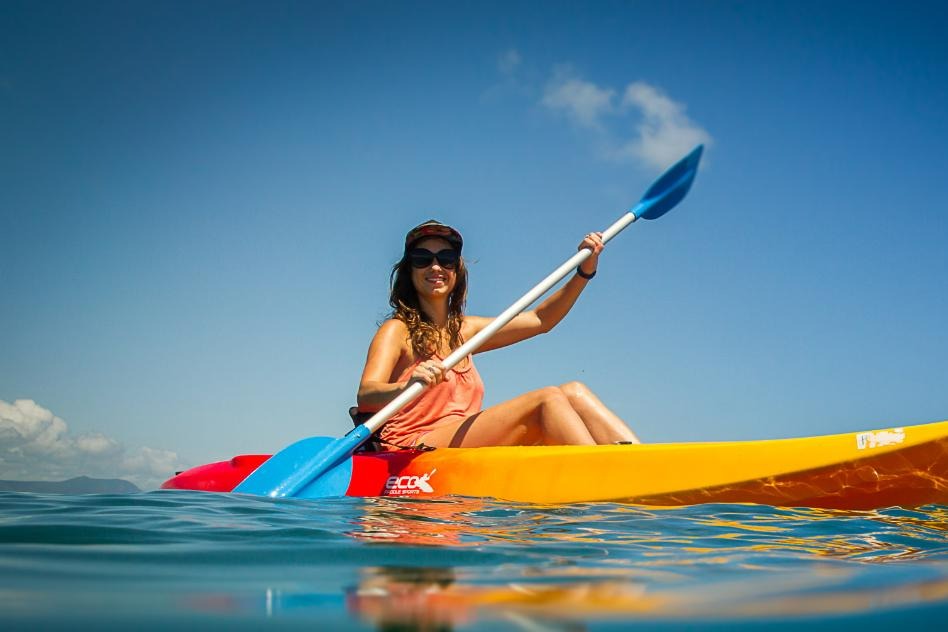 Half Day Kayak Turtle Tour in Cairns