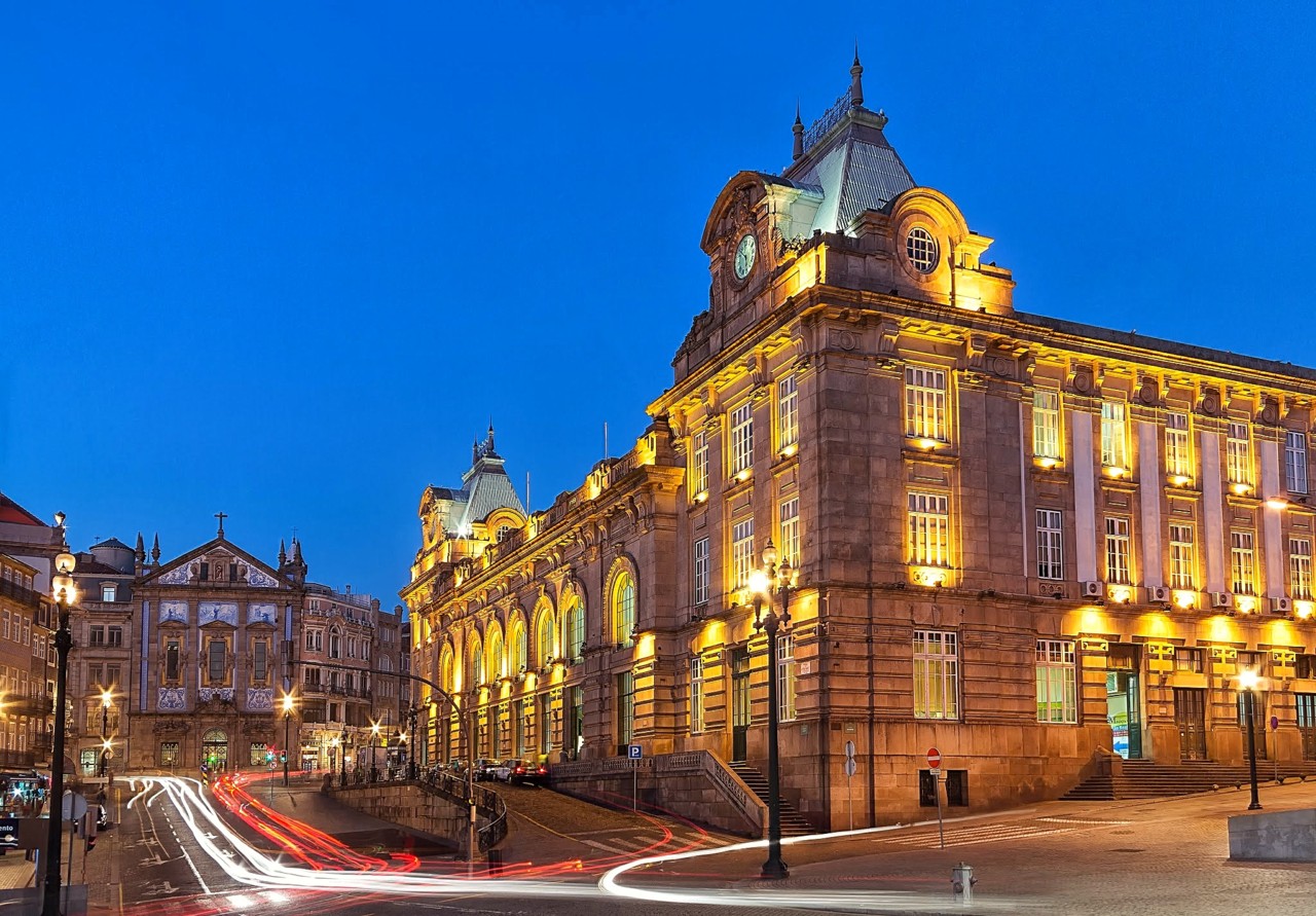 Explore Porto's Historic Center with Jeeptour