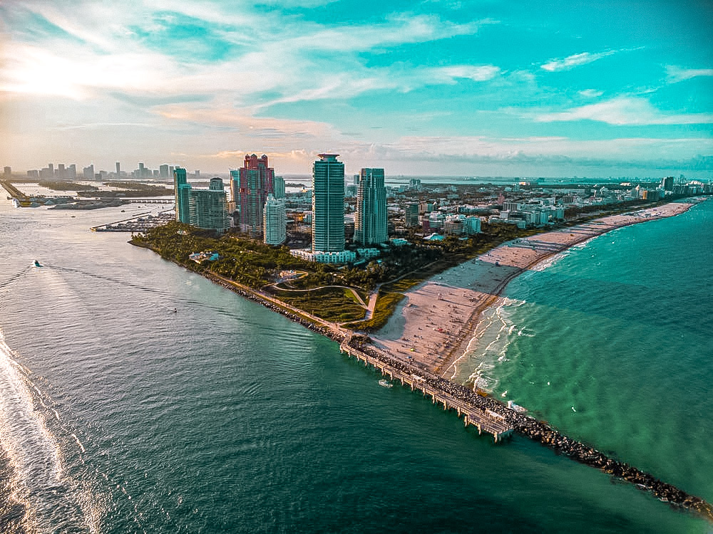 Miami Private Luxury Airplane Tour with Champagne