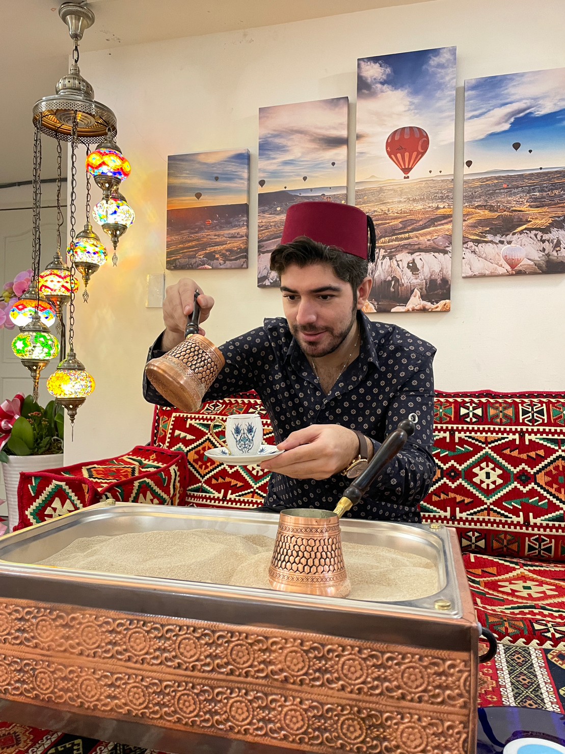 Taipei Nanjing Revival: Turkish Sand Coffee Experience - Complimentary Traditional Clothing Experience