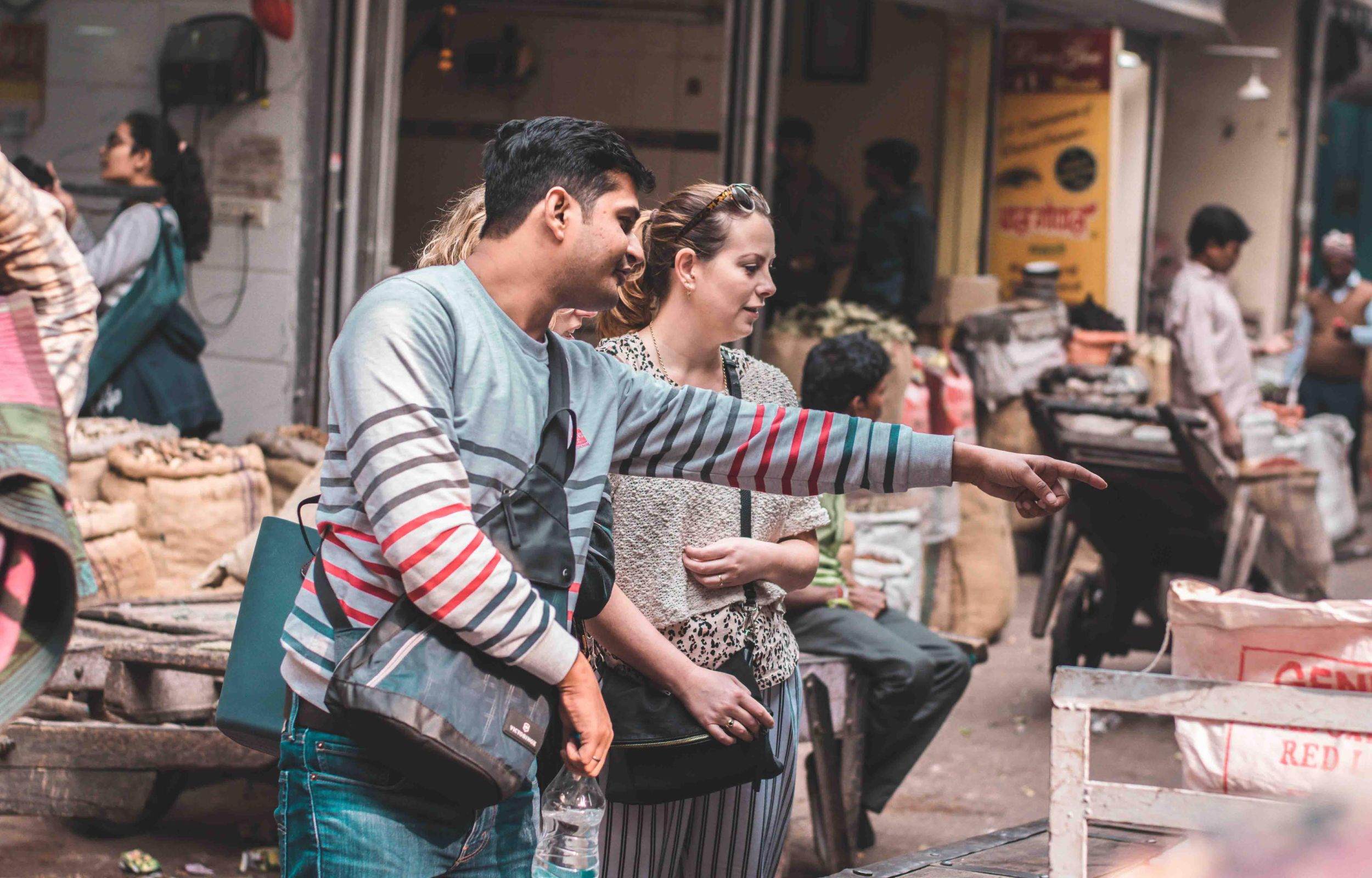 舊德里（Old Delhi）三小時文化遺產徒步導覽，包含人力車體驗