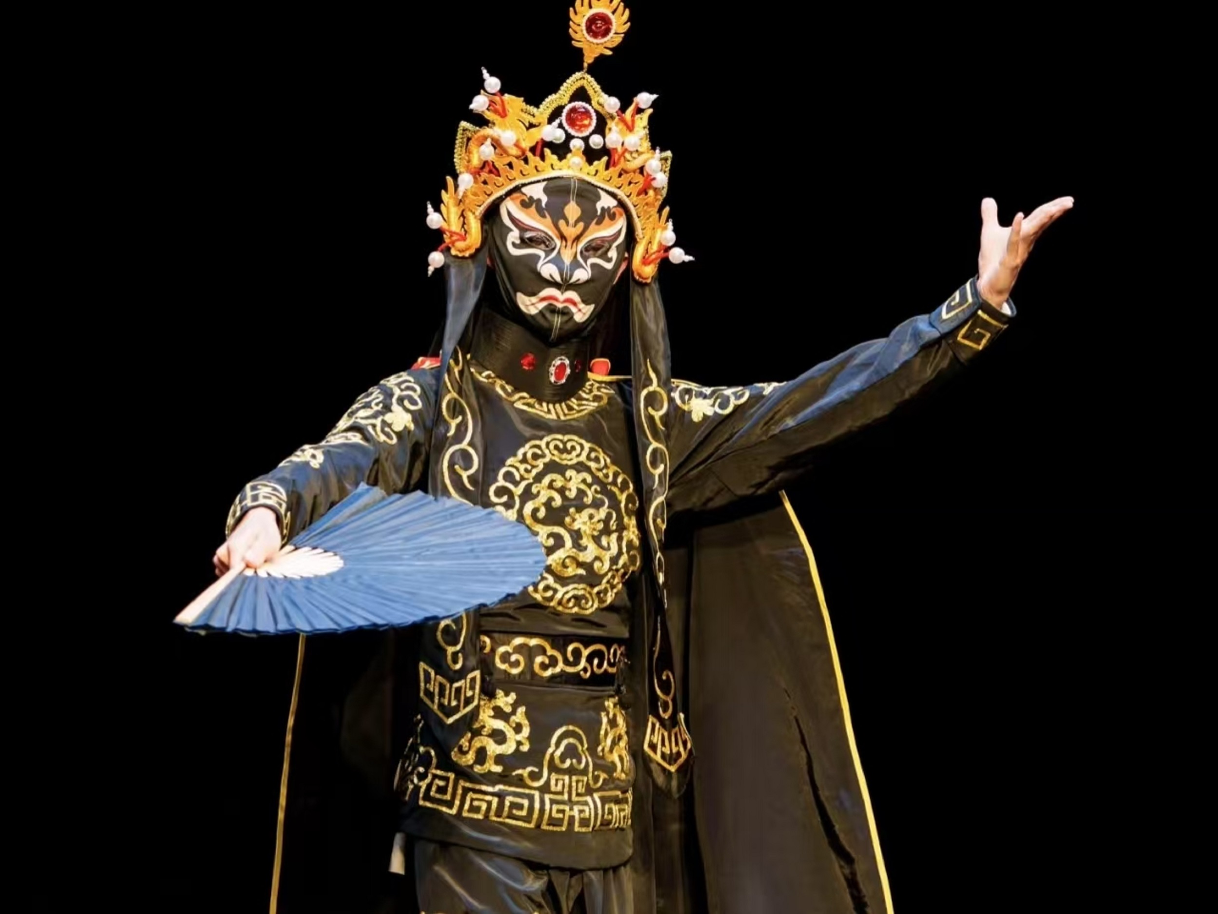 重慶魔幻山城暢玩五日遊（2~8人精品小團+天生三橋+仙女山公園+《印象武隆》演出+烏江畫廊遊船++磁器口川劇變臉+江景火鍋+統景溫泉）