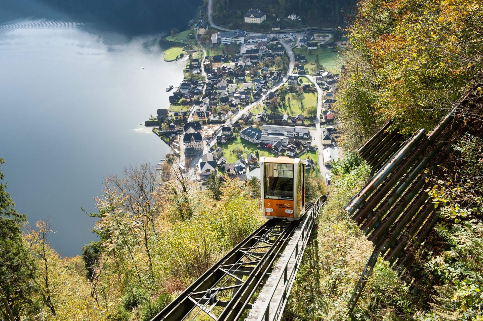 哈爾施塔特 (Hallstatt) 精華遊（薩爾茨堡 (Salzburg) 出發）小團