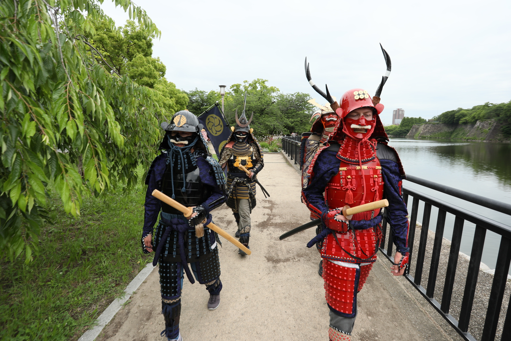 在大阪城附近體驗武士道與禪文化，並可拍照留念