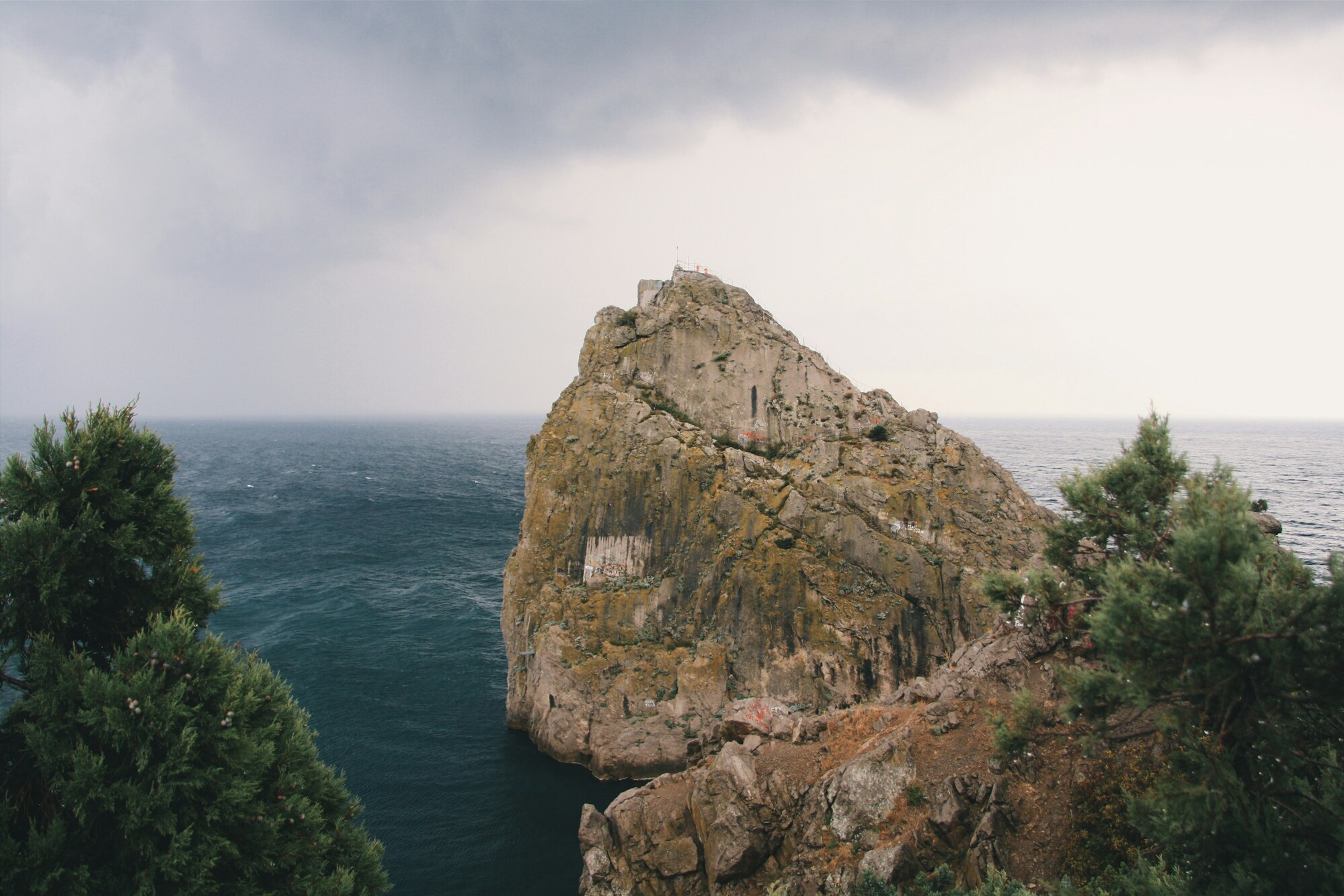 Funchal: Madeira Small Group Tour with Cabo Girao Entry