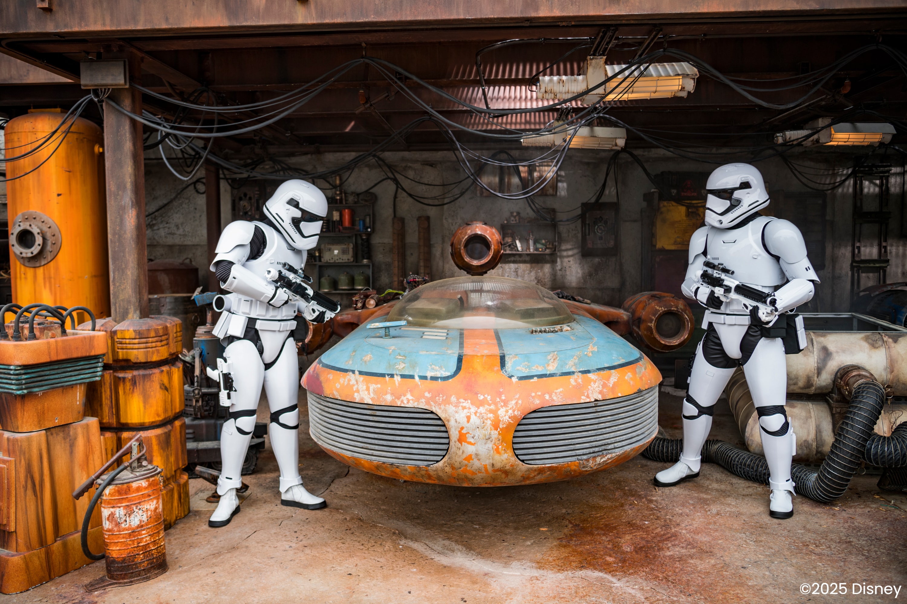 帝國風暴兵在「星際大戰：銀河邊緣」執行巡邏任務