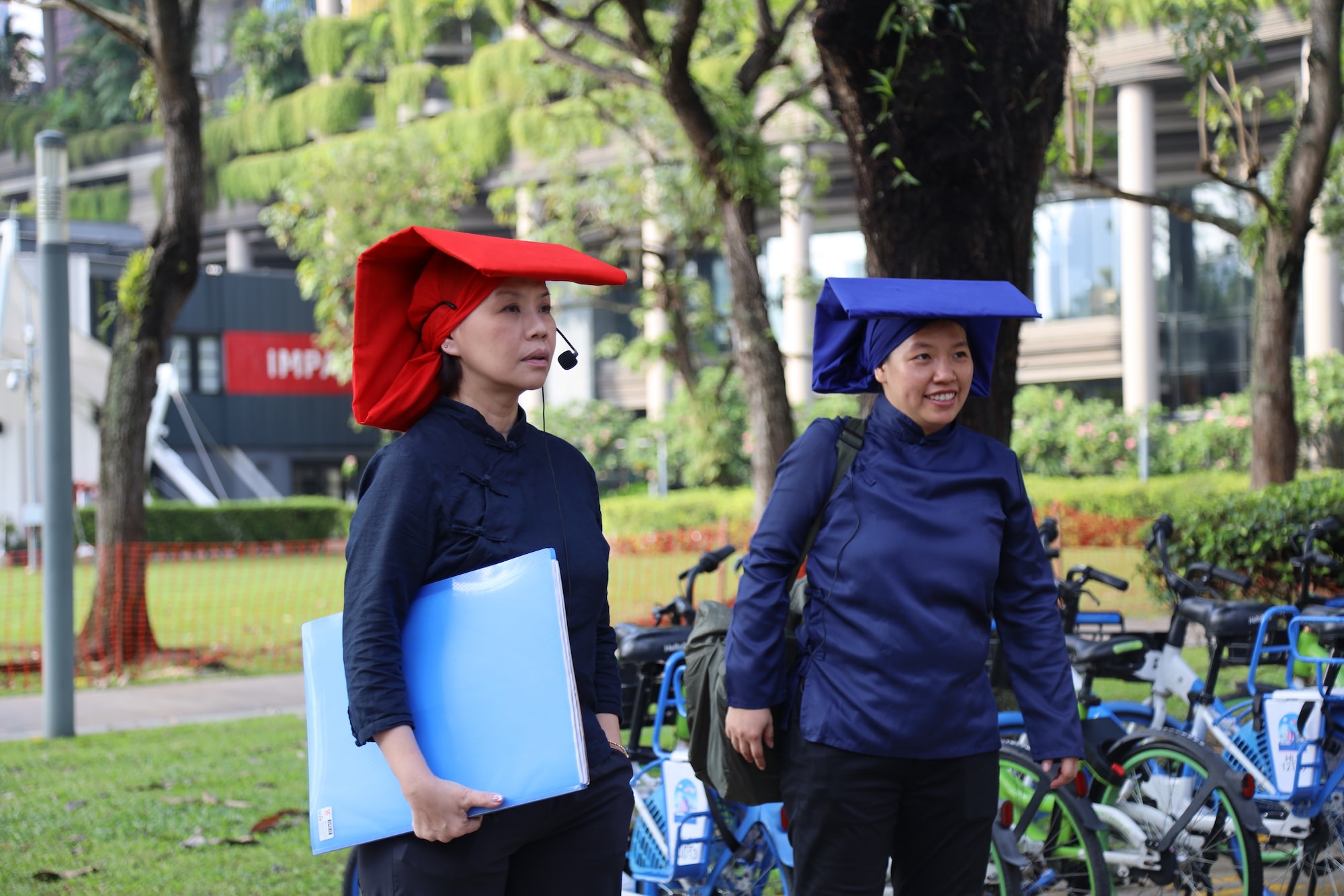 (Her)Story of the Samsui Women