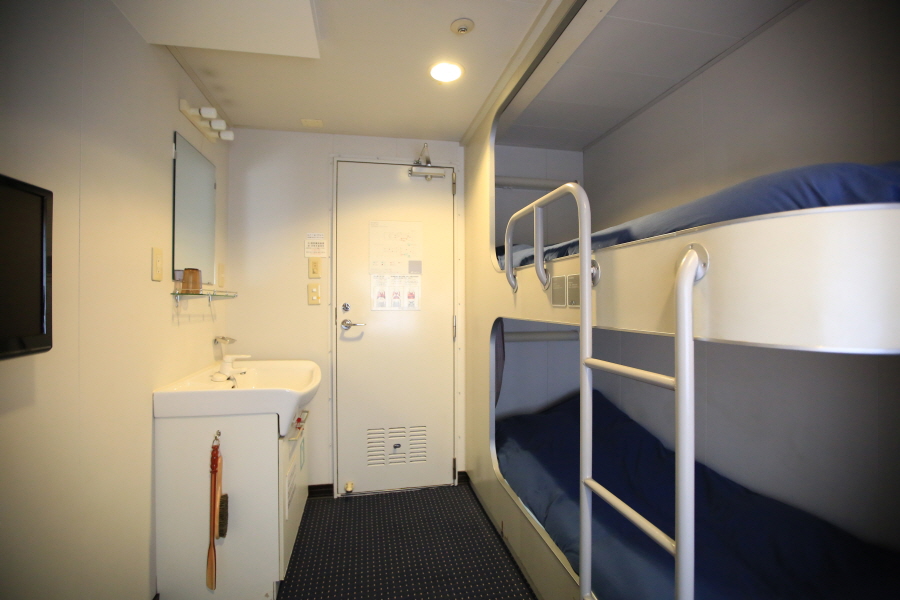 First Class Western Room