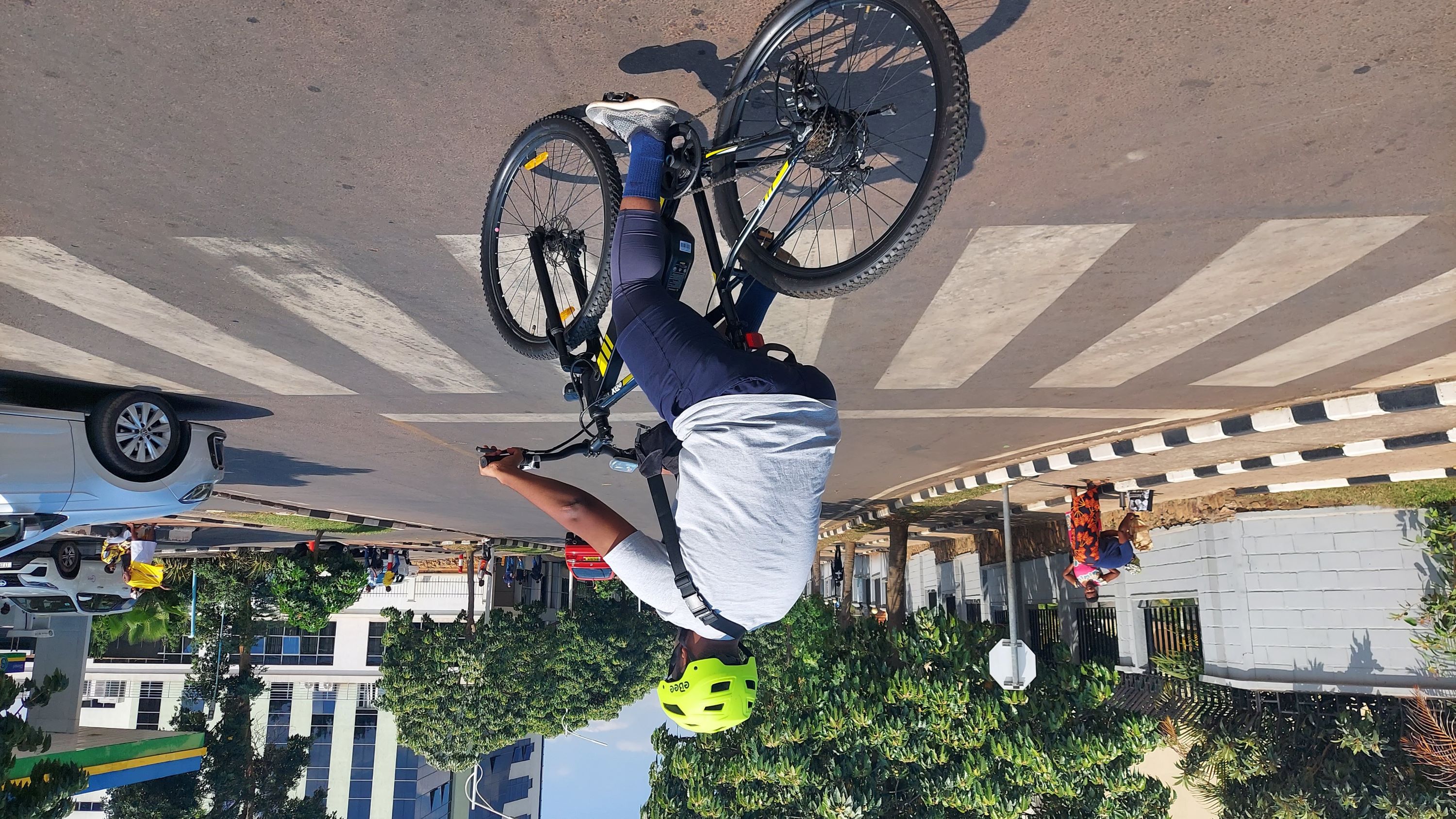 基加利電動自行車城市之旅 (Kigali E-Bike City Tour)