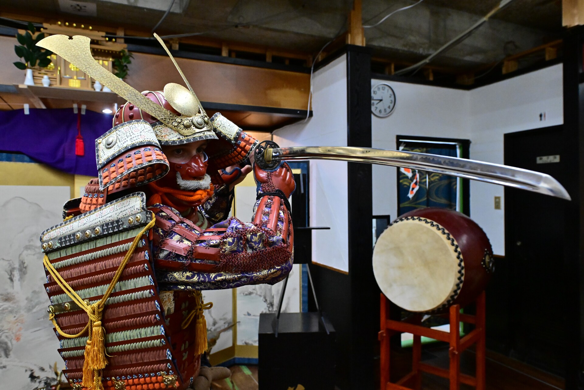 大阪城附近武士道盔甲射擊和武士刀體驗