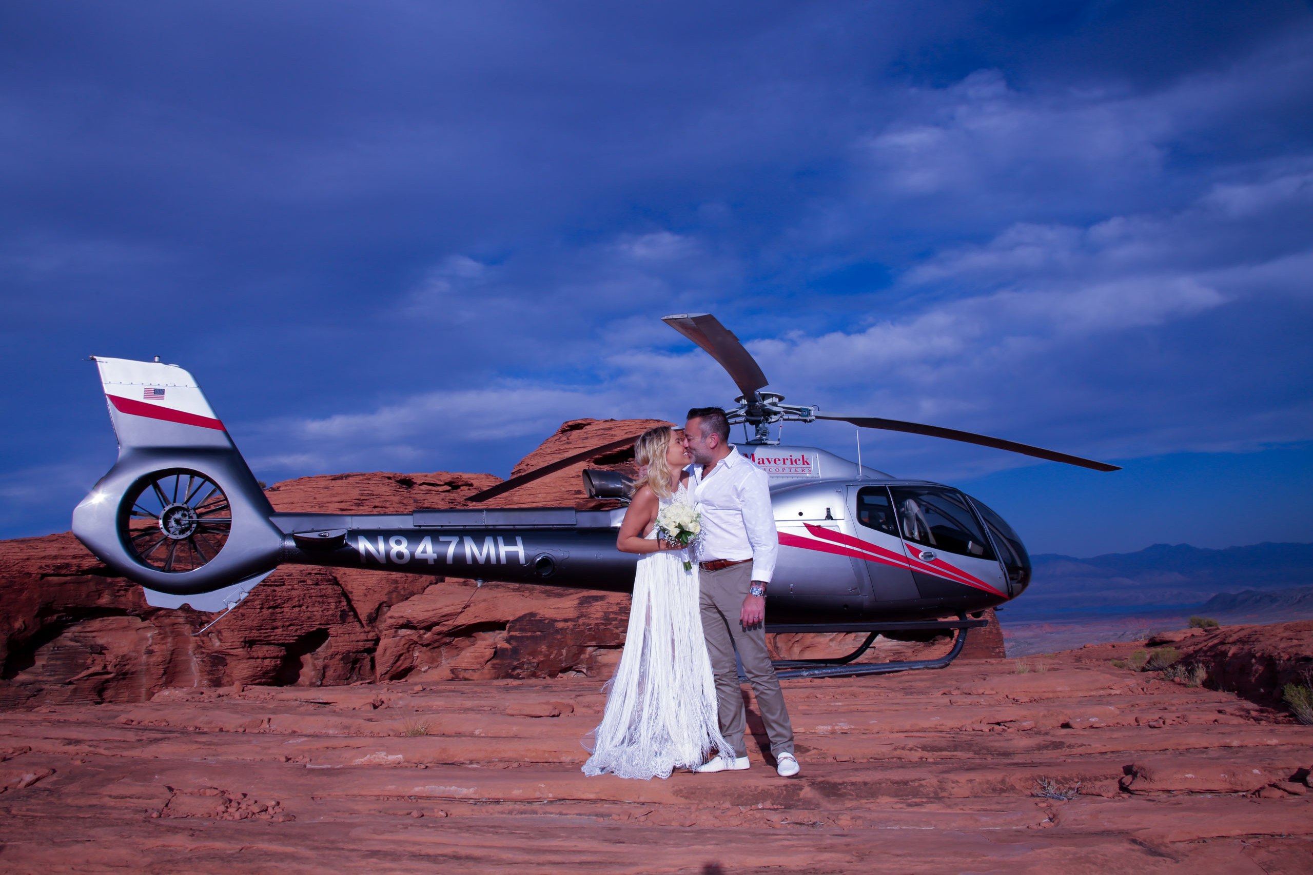 Valley of Fire Helicopter Wedding Experience in Nevada