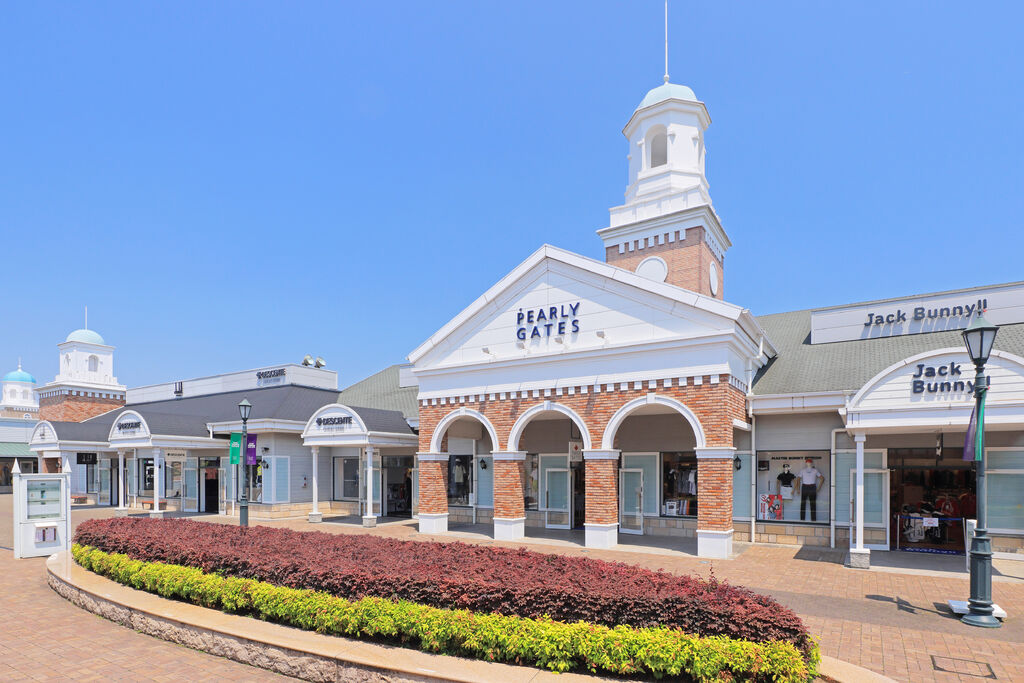 【東京近郊】足利花卉公園&草莓園採果體驗&佐野 Premium Outlets 一日遊（私人包車）