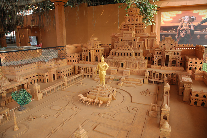 Hyderabad Ramoji Film City Tour