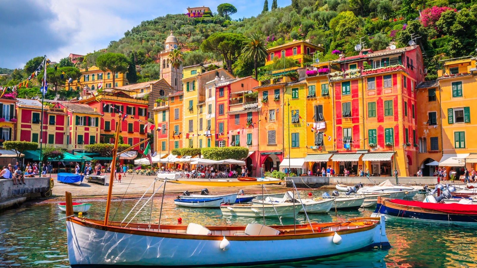 Genoa and Portofino tour from Milan with boat cruise