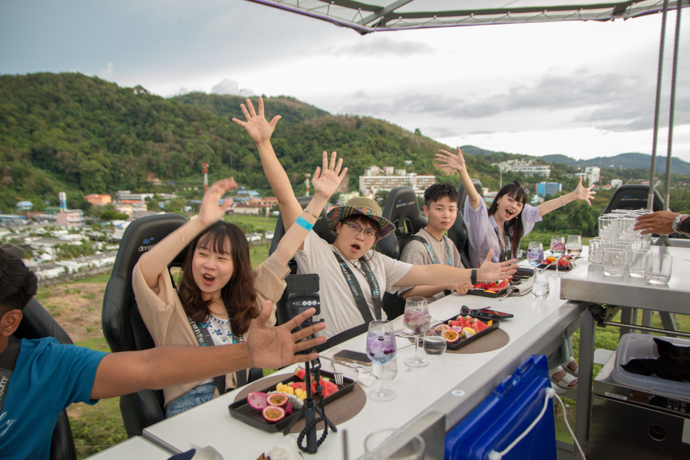 普吉島空中用餐體驗