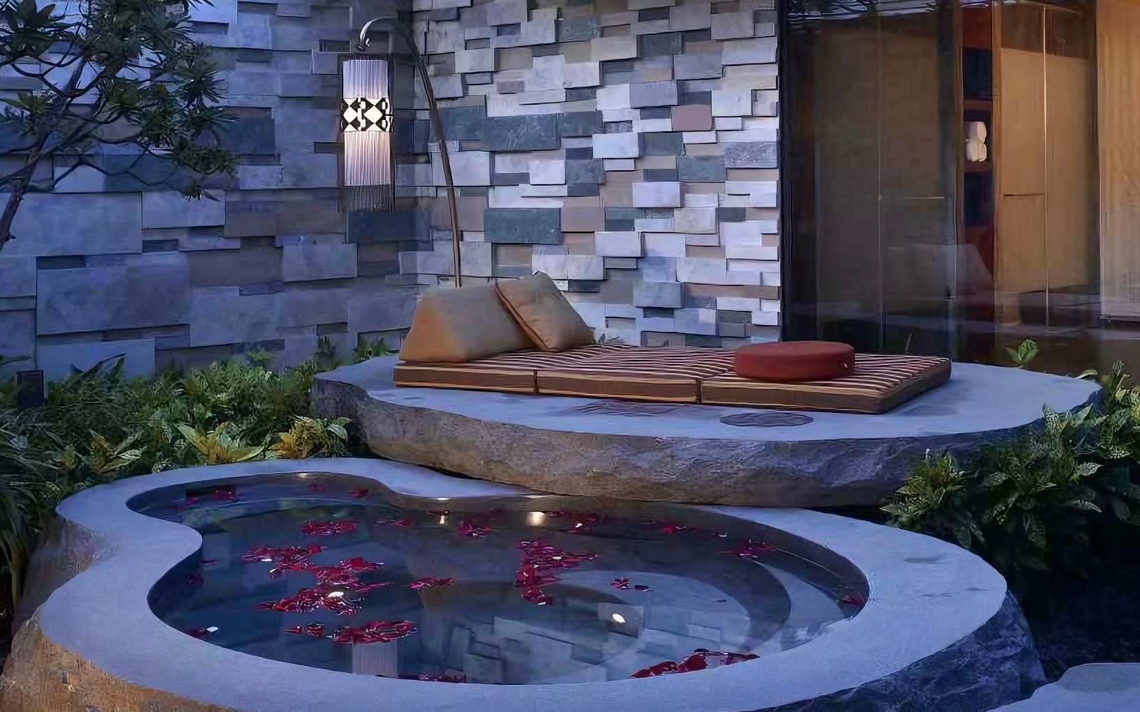 Luxury Seclusion | Tengchong Mangshi 5 Days 4 Nights High-End Private Tour