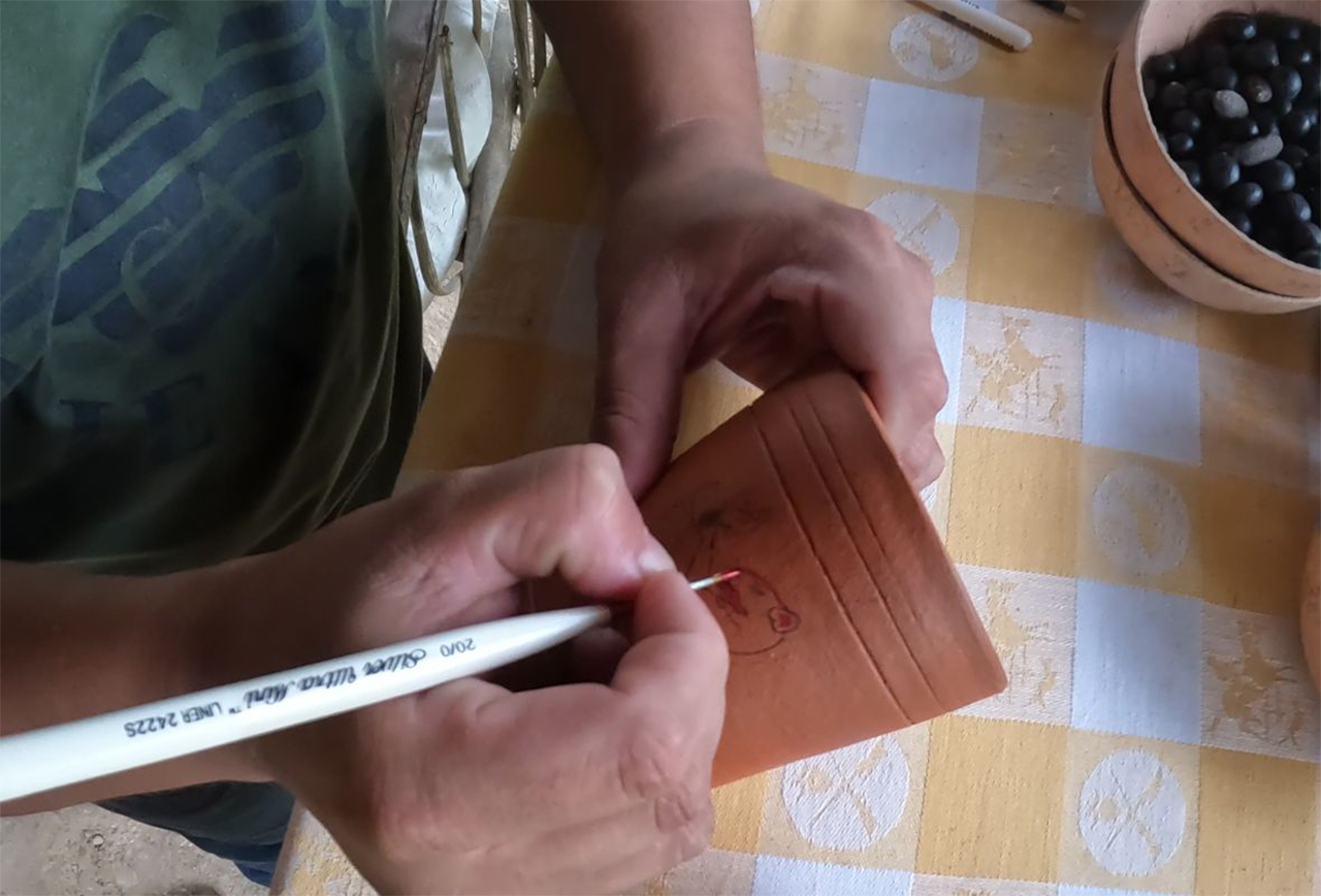 Food and calligraphy experience with a Mayan Family