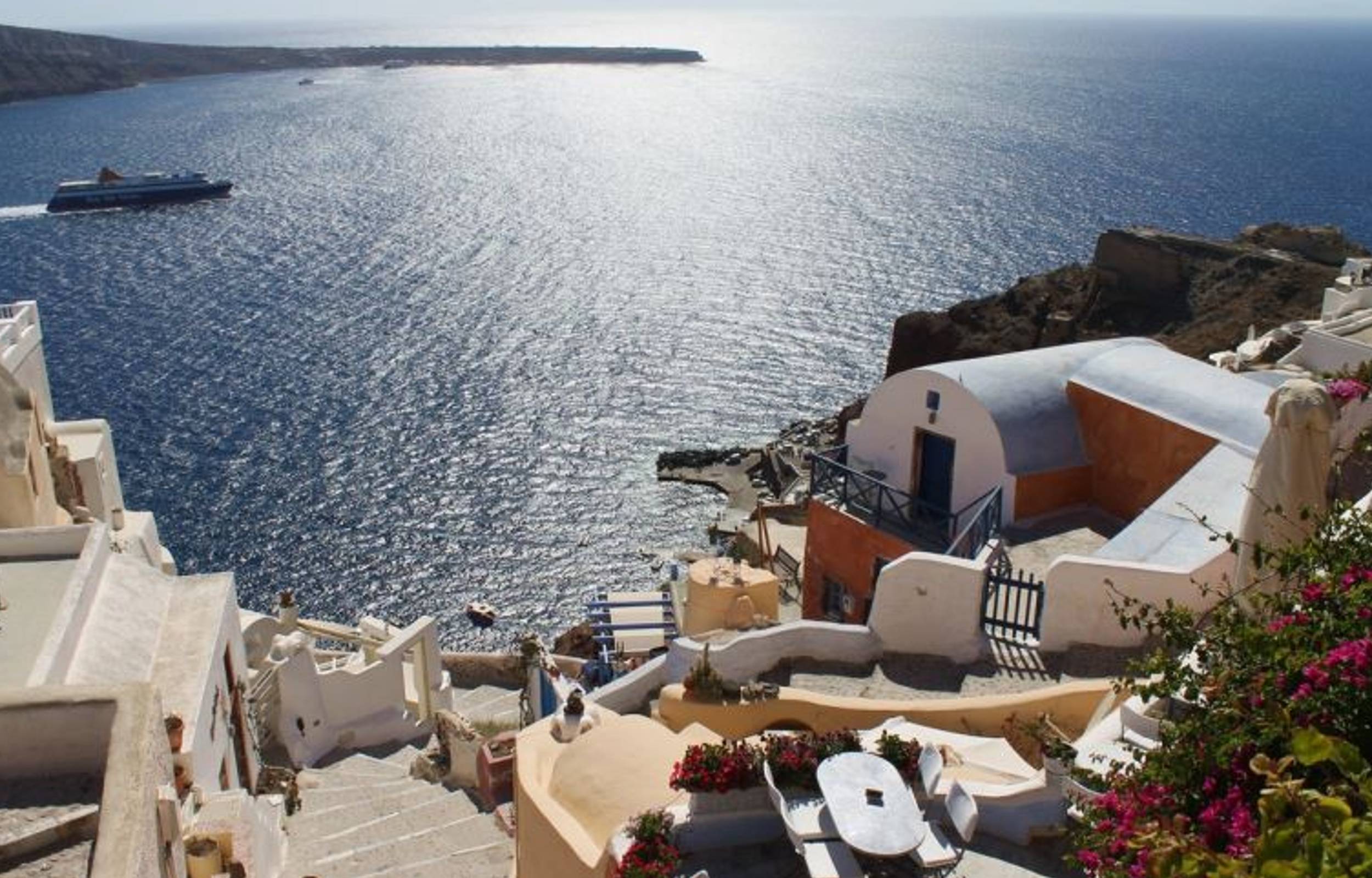 伊亞 (Oia) 和費拉 (Fira) 聖托里尼島 (Santorini) 全日遊（赫拉克利翁 (Heraklion) 或阿約斯尼古拉奧斯 (Ag Nikolaos) 出發）