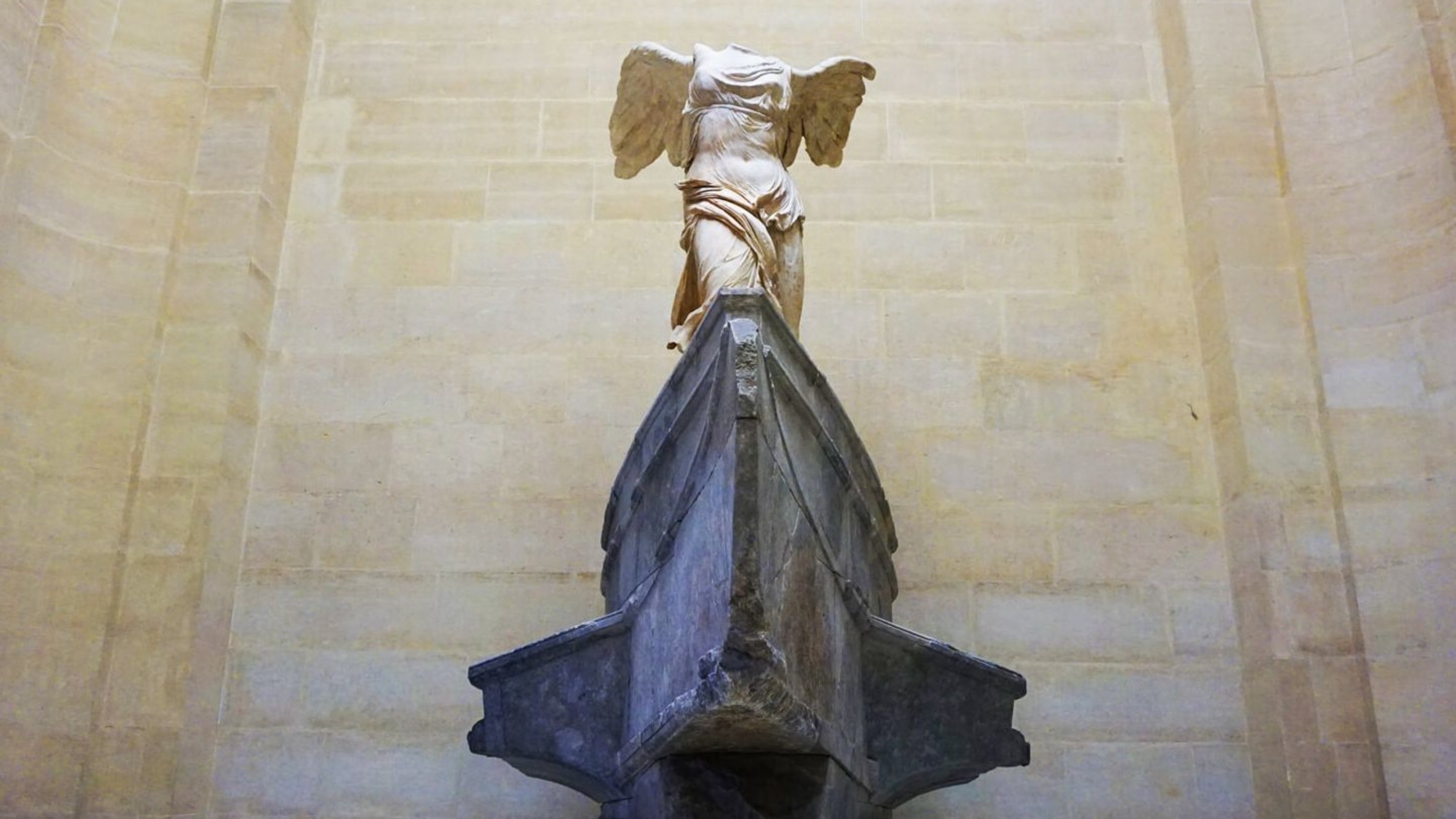 Louvre museum private tour in Paris 