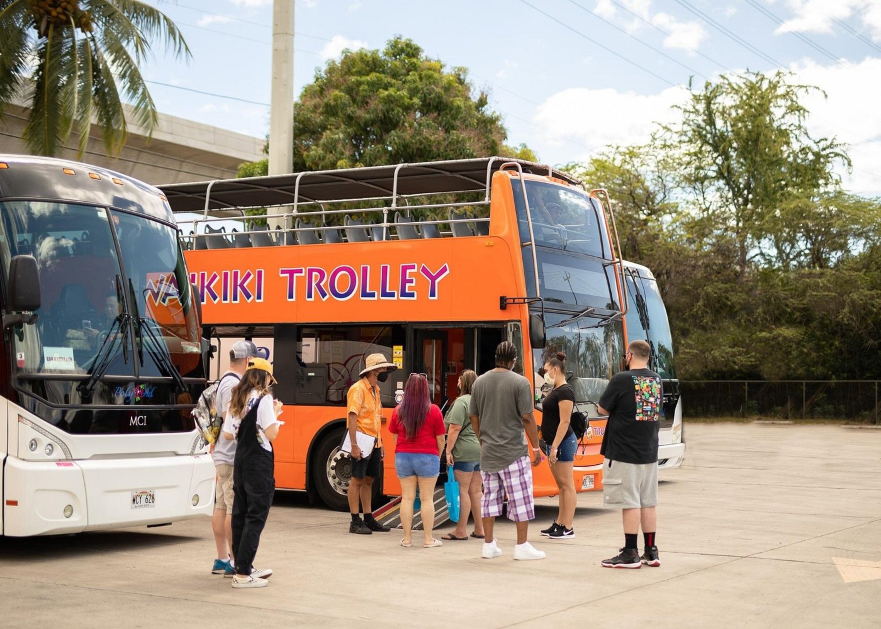 探索檀香山市中心，深入了解這座城市的戰時歷史。