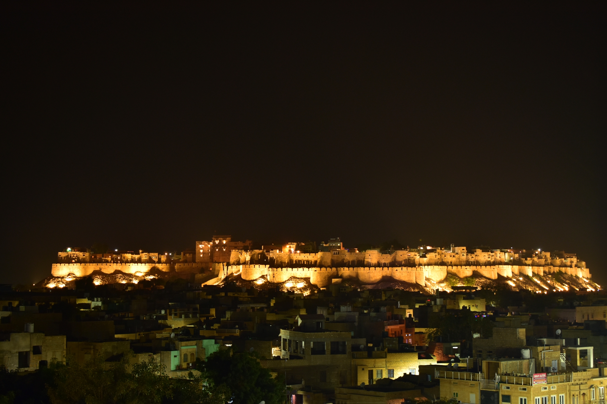 Jaislamer Sightseeing with Sunset Camel & Desert Safari Tour