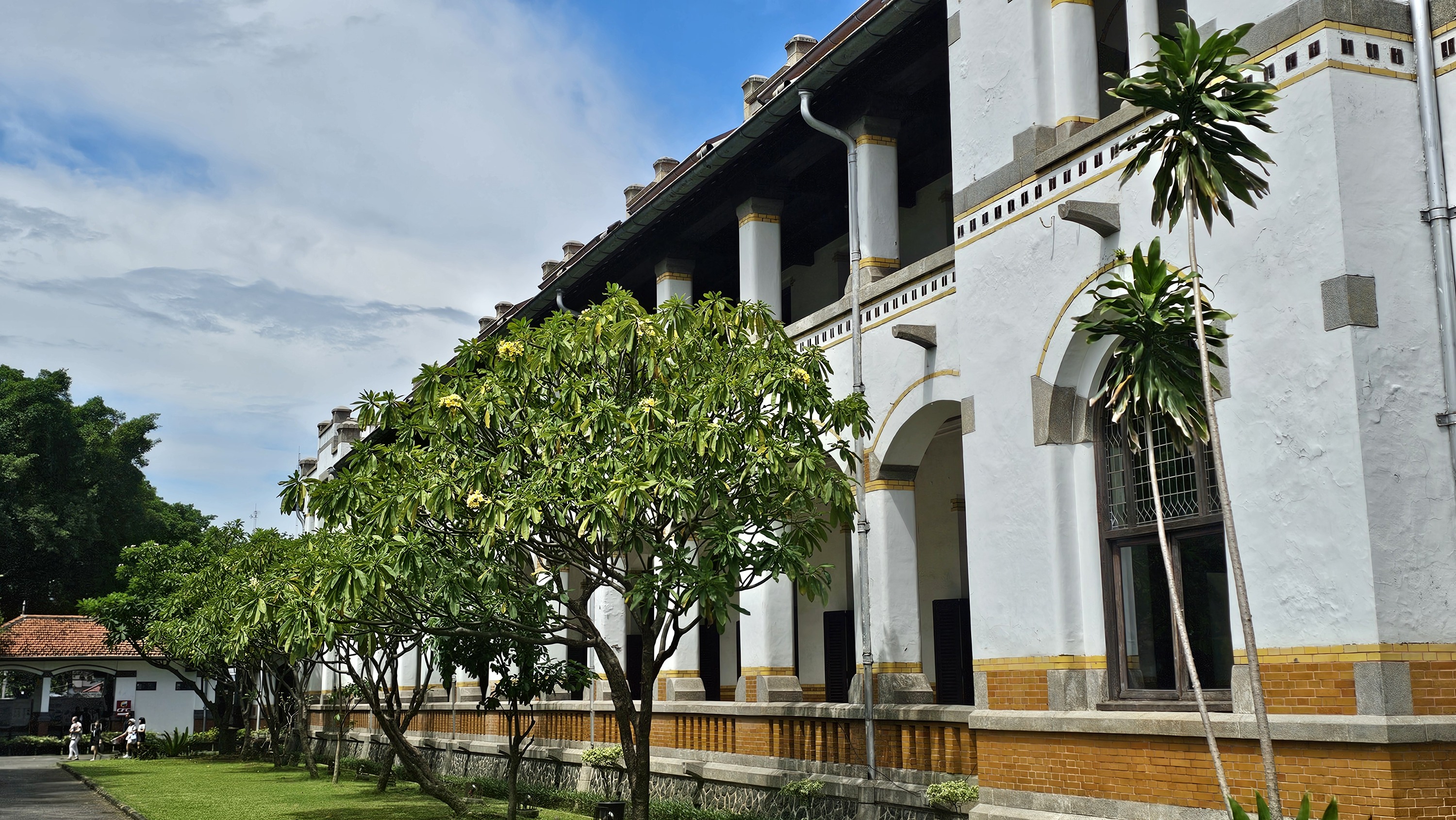 Lawang Sewu (Colonial Building)