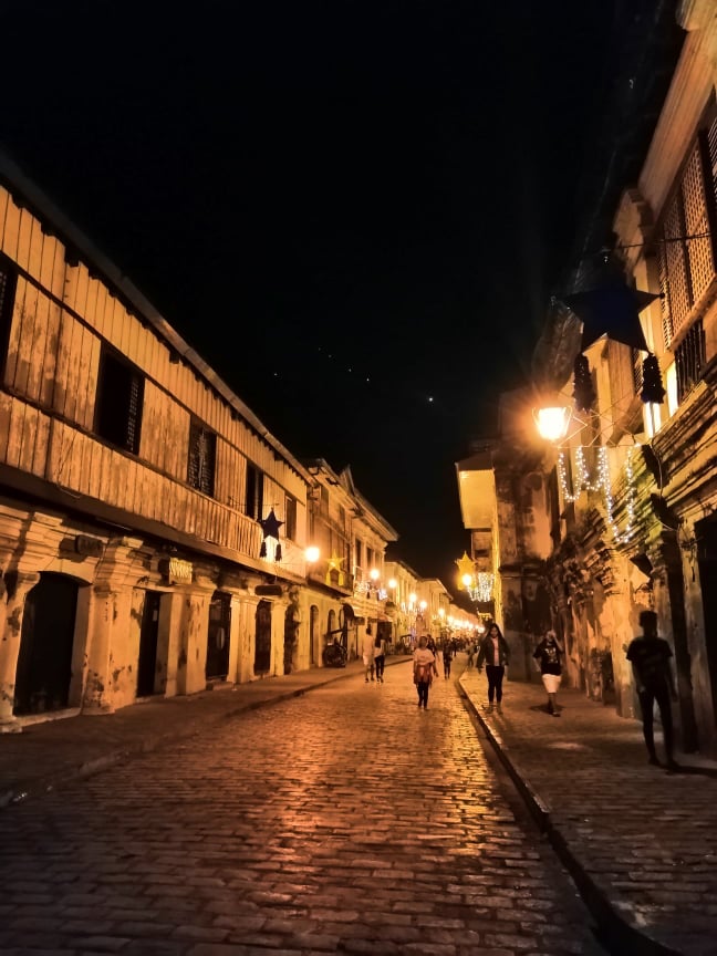美岸 & Juan Luna 城市 一日遊