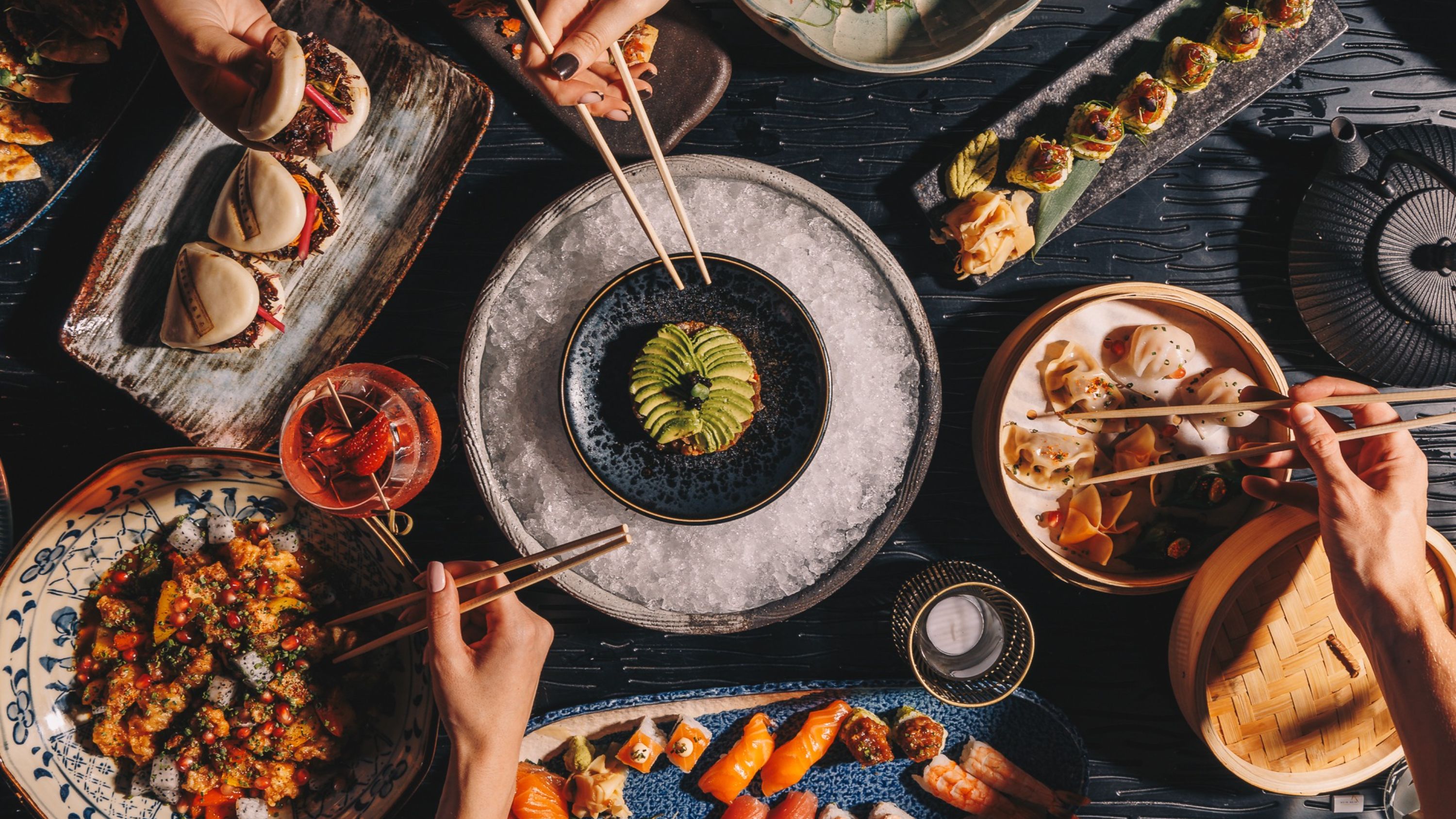 Asia Asia Pier 7 Sunset Dining Experience in Dubai