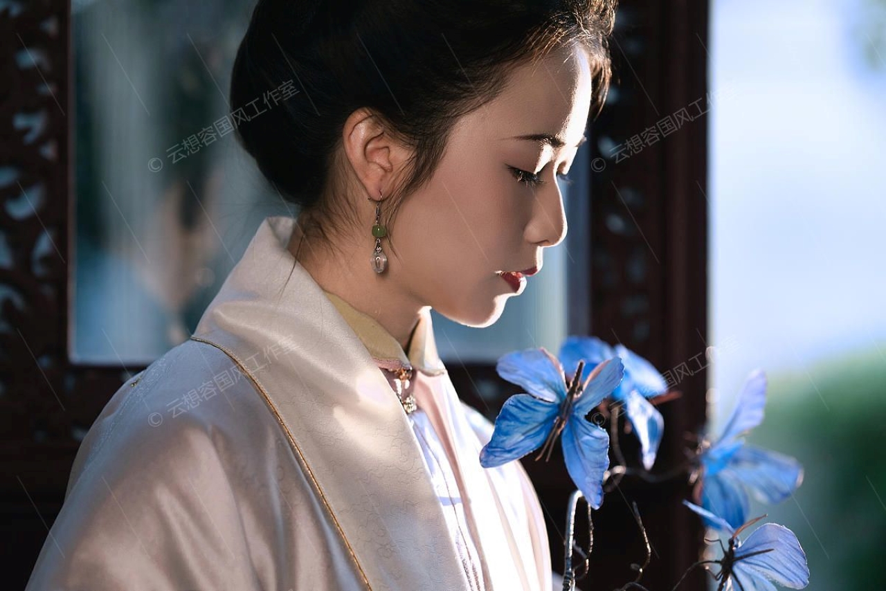 上海朱家角漢服▪拍攝體驗（漢服租賃+可選攝影師外景跟拍體驗+服裝精美多樣+優質服務+高品質服裝）