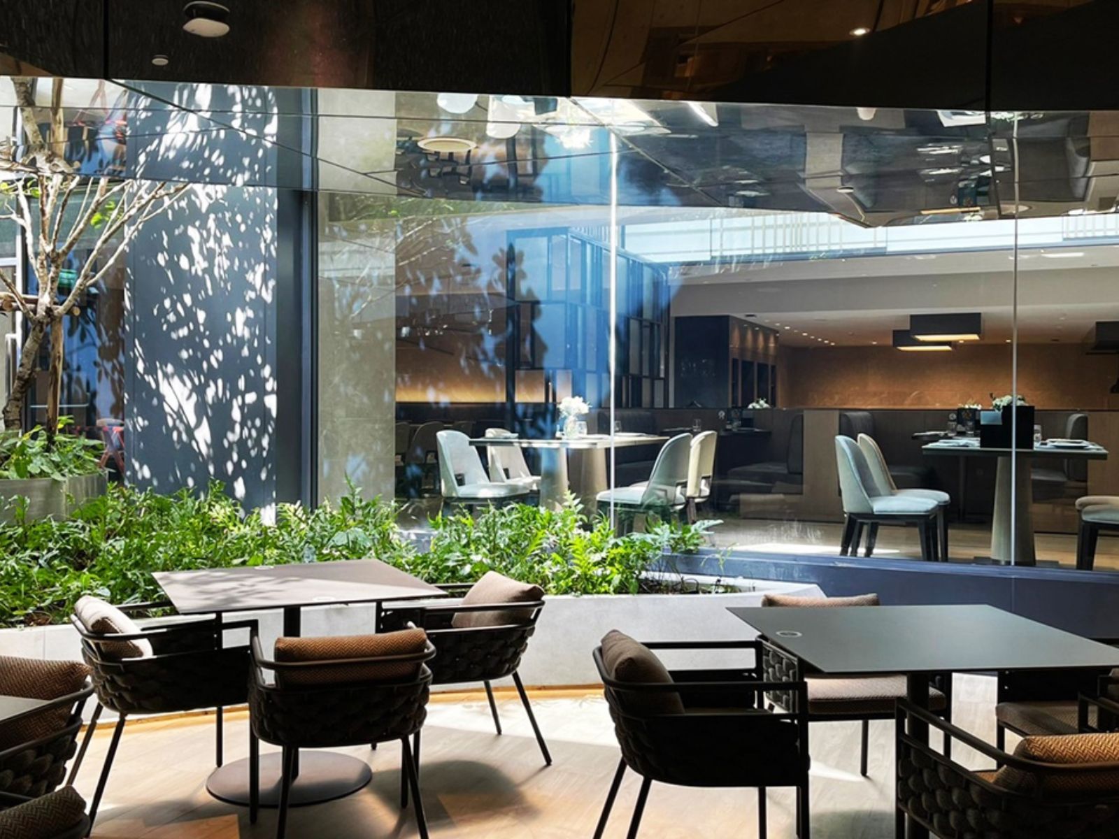 Plate restaurant, Carlton Hotel Bangkok Sukhumvit