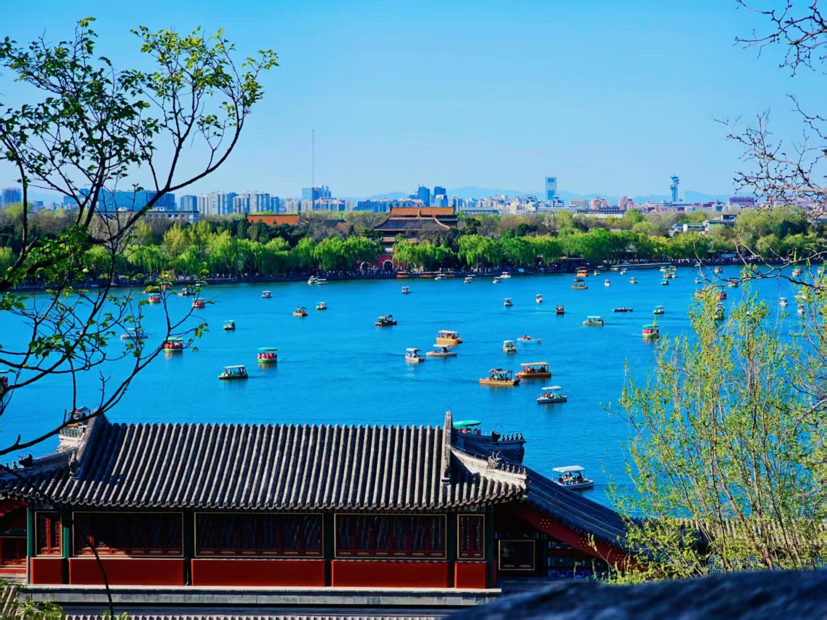 北京五日遊&穿越紫禁城(故宮+恭王府+什剎海+八達嶺長城+非遺文化表演+鳥巢+國家速滑館+天壇公園+頤和園+圓明園+體驗老北京地道美食)