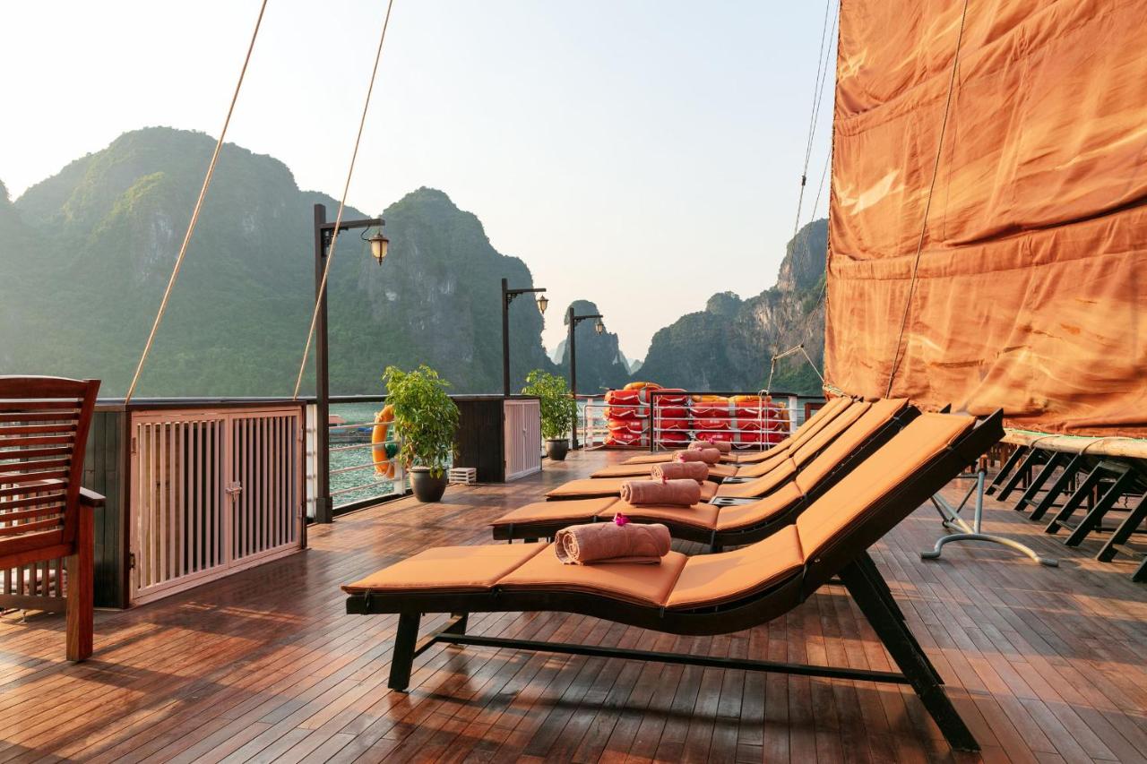 三天兩夜下龍灣遊船之旅：驚豔巡遊勝景洞與蘭夏灣 (Milalux Cruise)