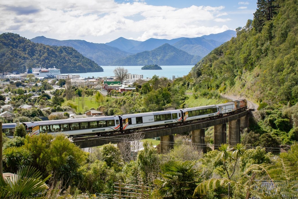 紐西蘭太平洋海岸號觀景火車票（基督城 - 皮克頓）