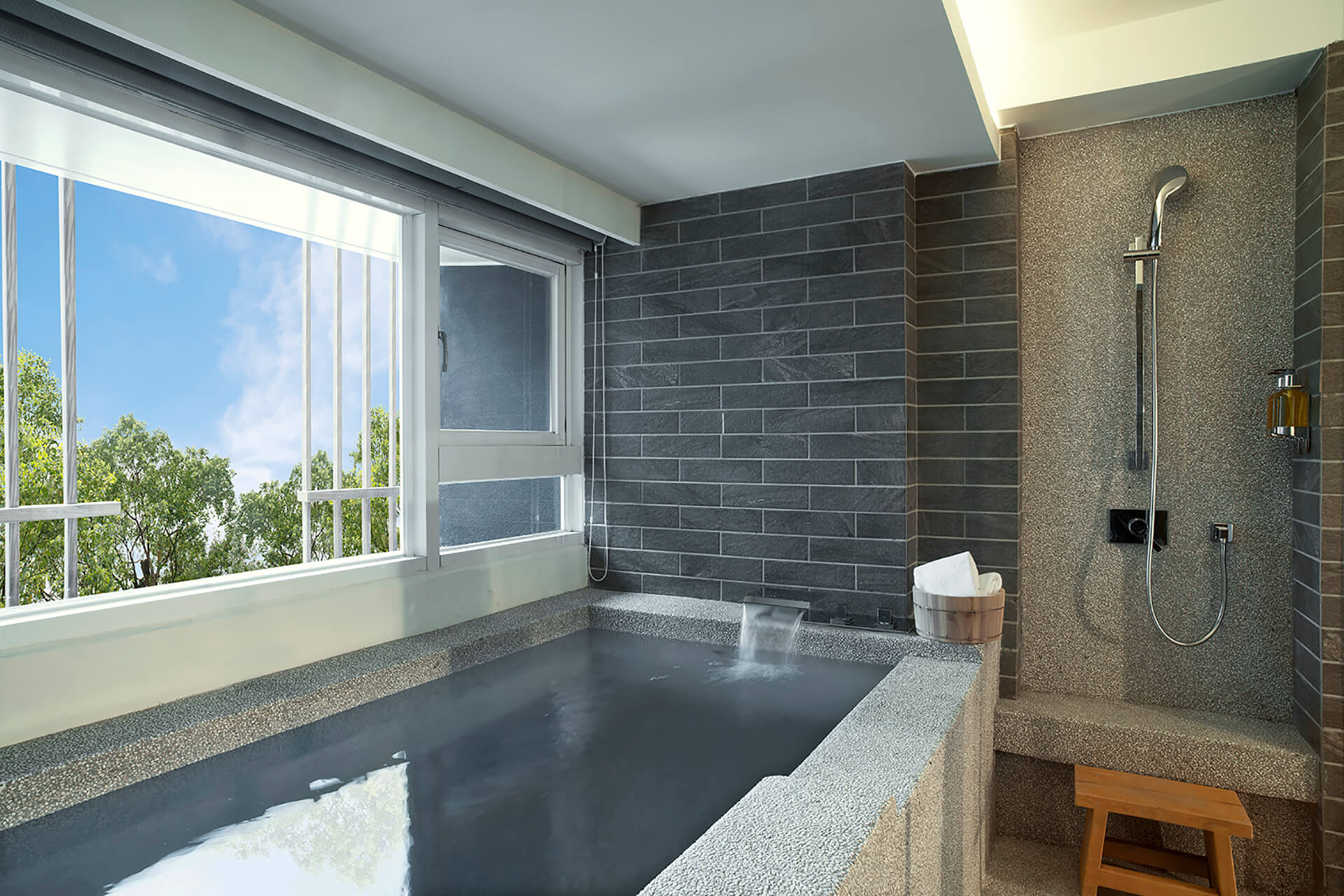 Jiaoxi, Yilan: Justbook - Pei Japanese-style Room Hot Spring Bathing Experience