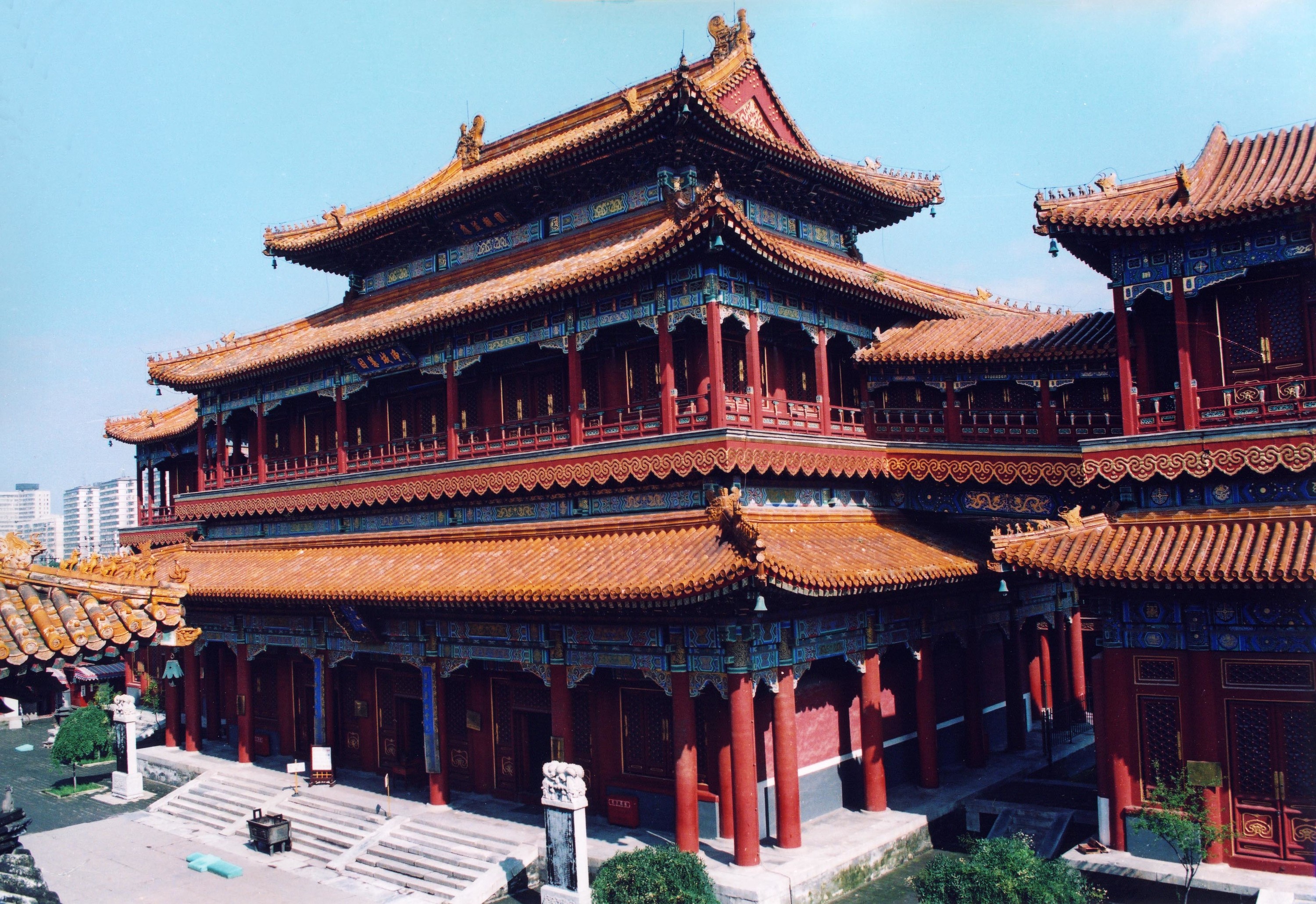 Lama Temple and Hutong Ticket & 2-Hour Guided Tour