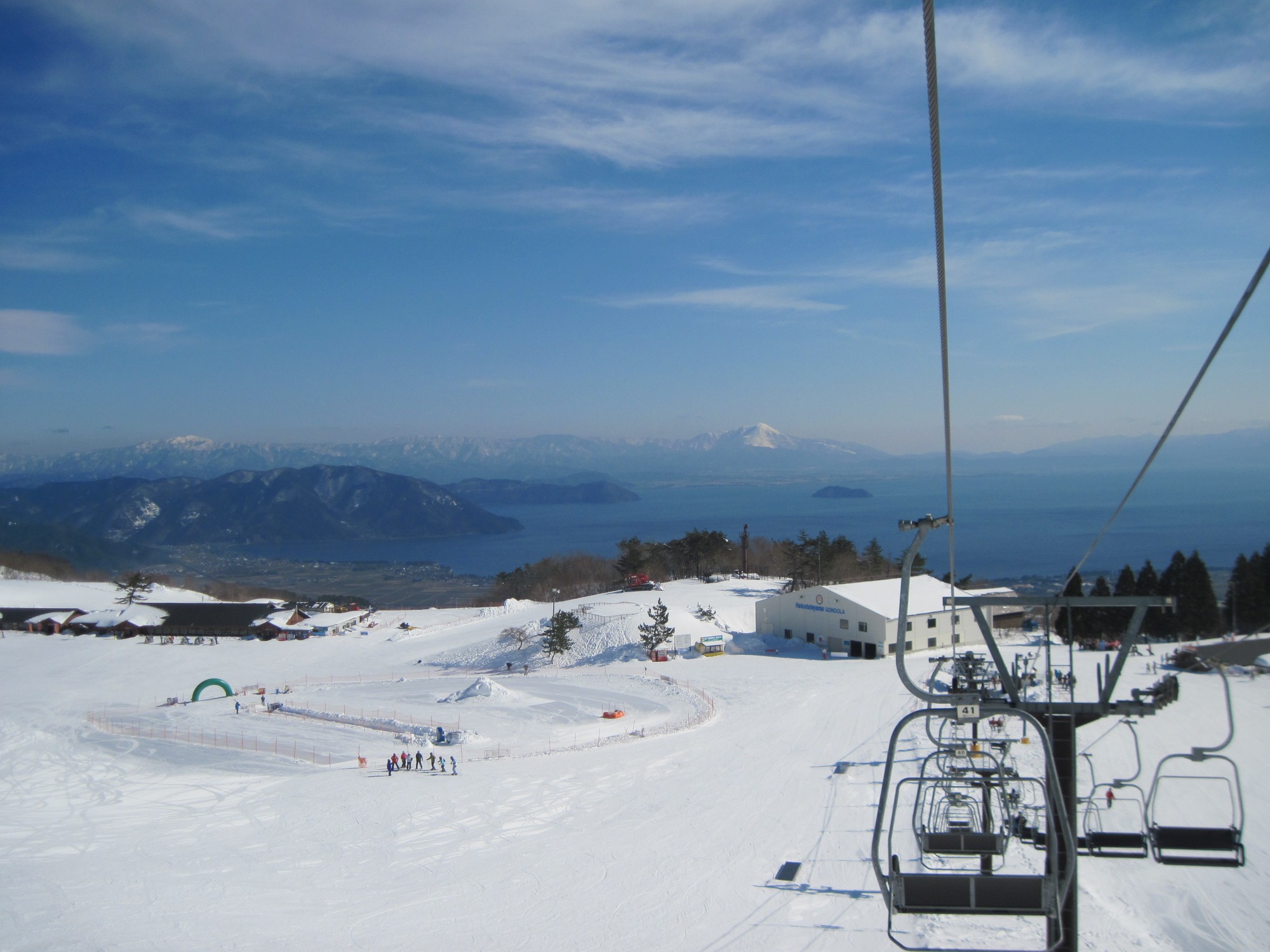 琵琶湖箱館山滑雪場