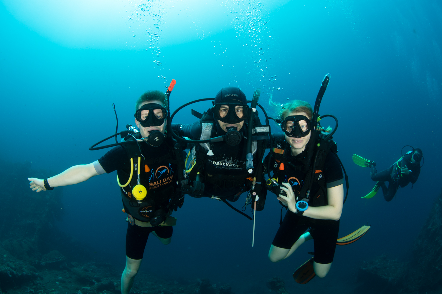 PADIディスカバースキューバダイビング（バリ / PADI 5 Star Dive Resort提供）