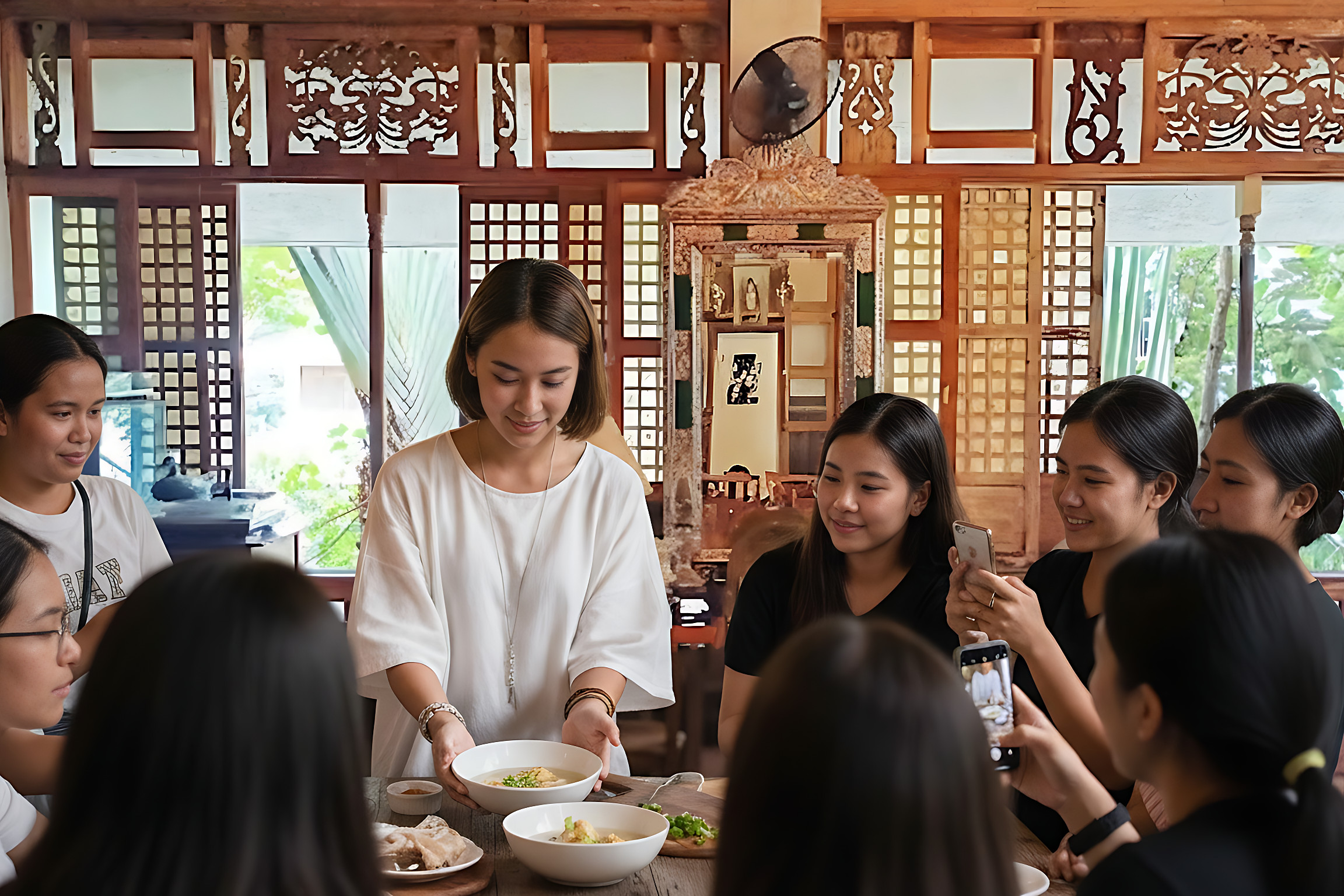 Experience Iloilo: A Heritage Mansions Tour & Foodie Experience