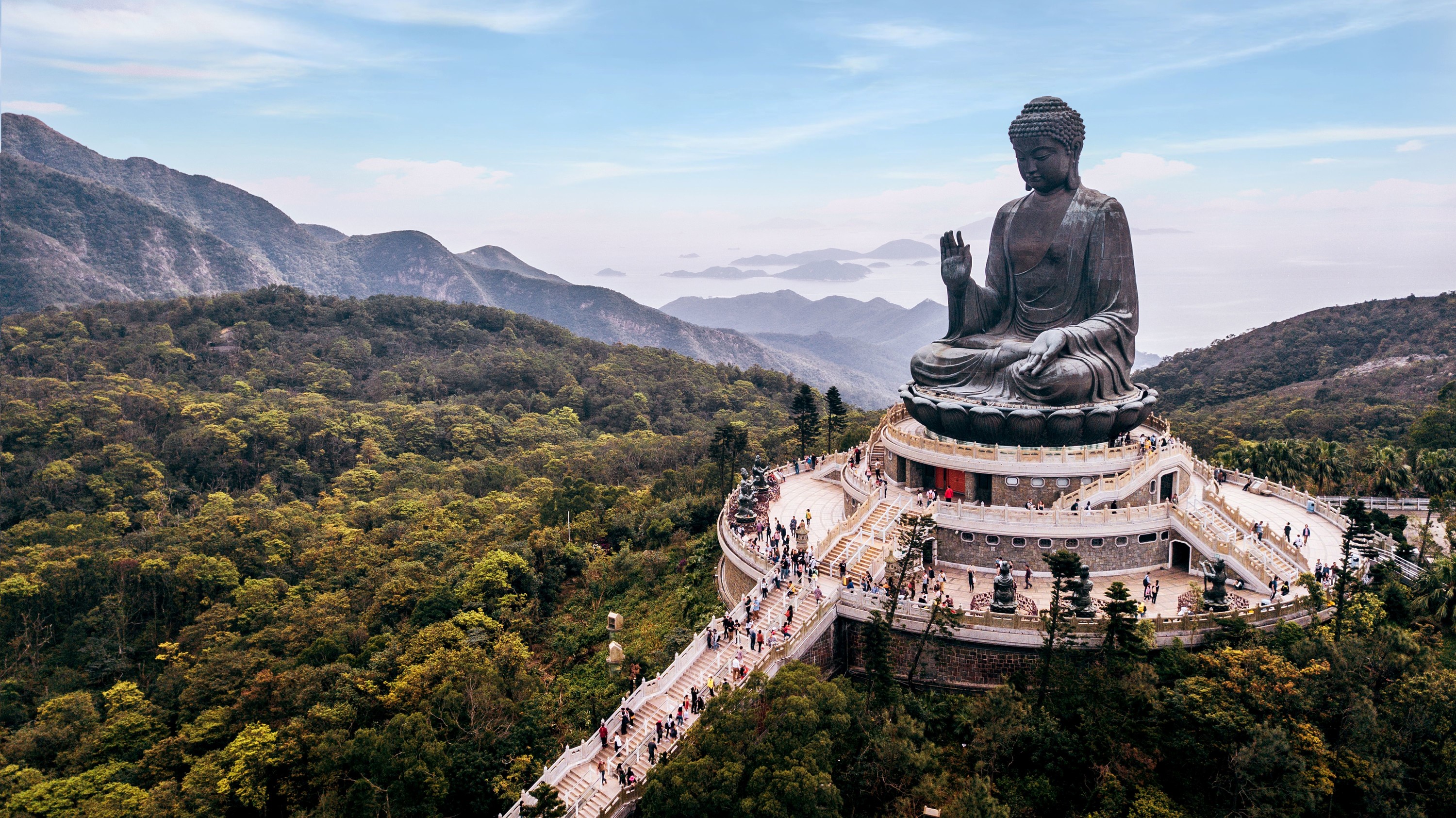 Luxury Lantau Tour with Crystal Cable Car, Tai O boat, hotel pick up
