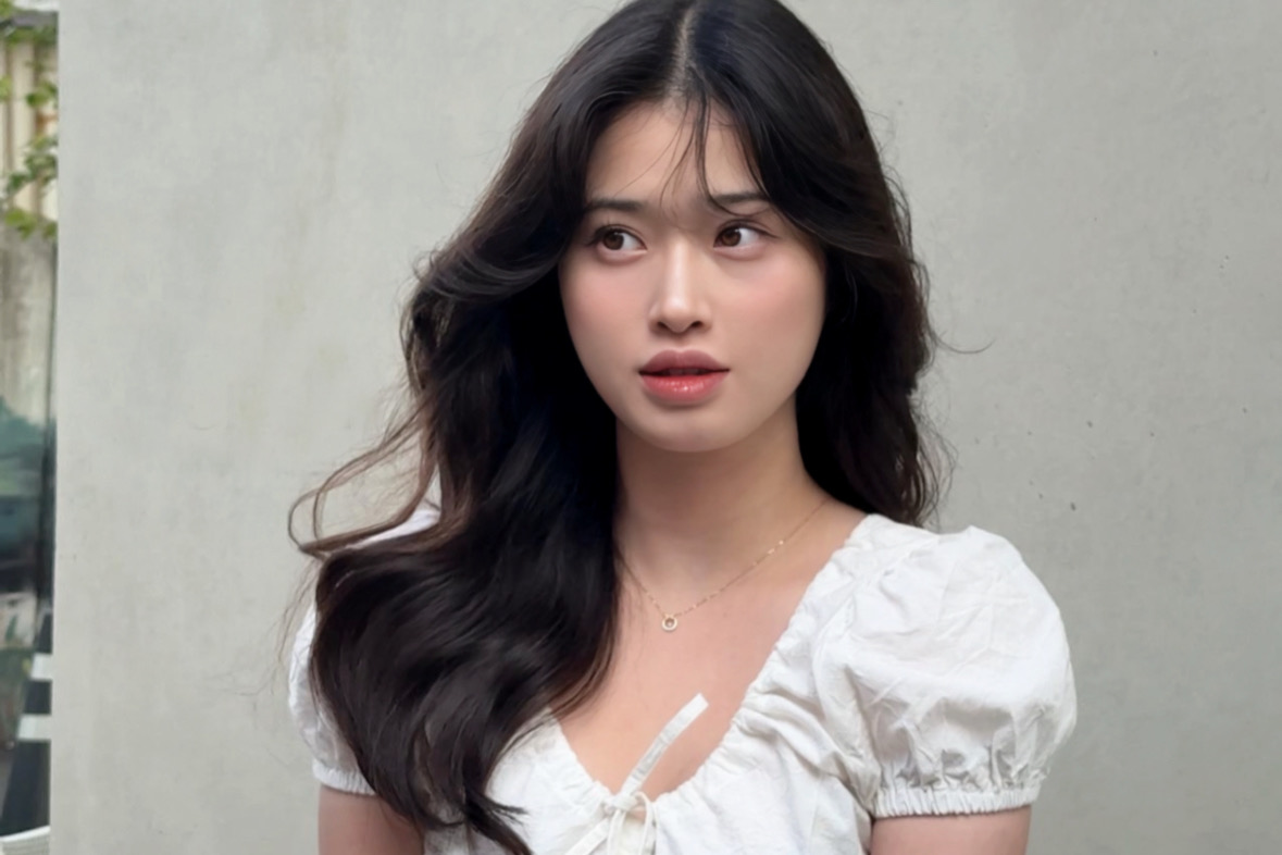 K-Beauty hair styling  experience at Mercdi salon in Seoul Seong-su