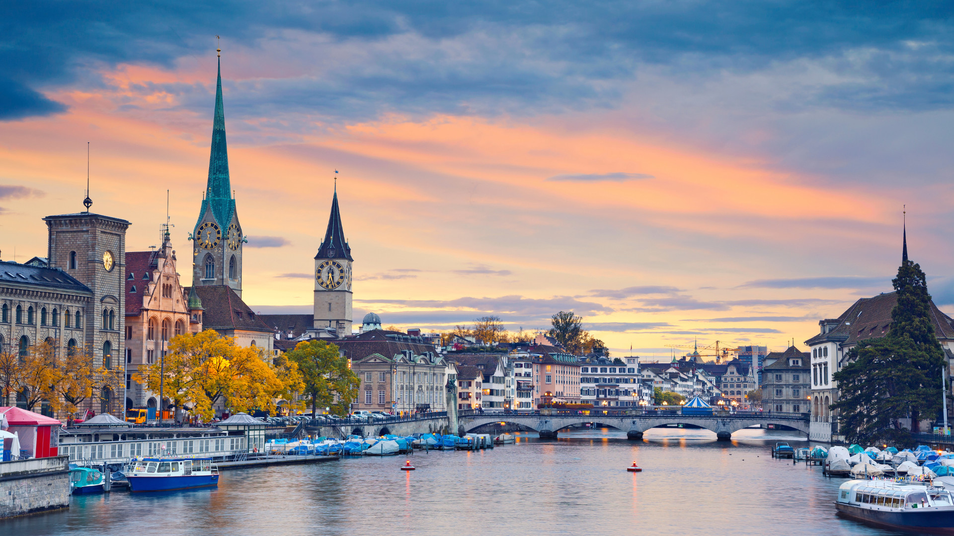 (Free eSIM)Discover Zurich: City Highlights & Old Town Walking Tour 